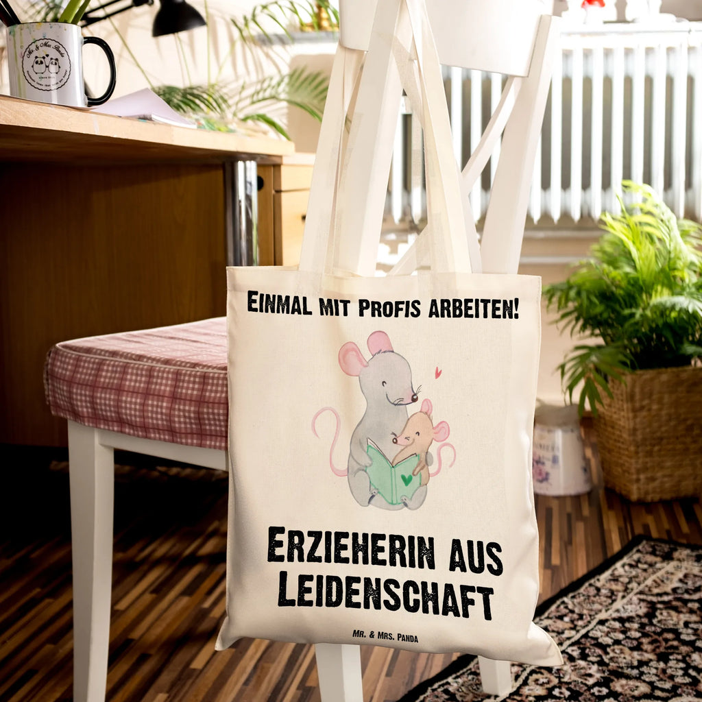 Tragetasche Erzieherin aus Leidenschaft Beuteltasche, Beutel, Einkaufstasche, Jutebeutel, Stoffbeutel, Tasche, Shopper, Umhängetasche, Strandtasche, Schultertasche, Stofftasche, Tragetasche, Badetasche, Jutetasche, Einkaufstüte, Laptoptasche, Beruf, Ausbildung, Jubiläum, Abschied, Rente, Kollege, Kollegin, Geschenk, Schenken, Arbeitskollege, Mitarbeiter, Firma, Danke, Dankeschön, Erzieherin, Kindergärtnerin, Pädagogin, Abschiedsgeschenke Kindergarten