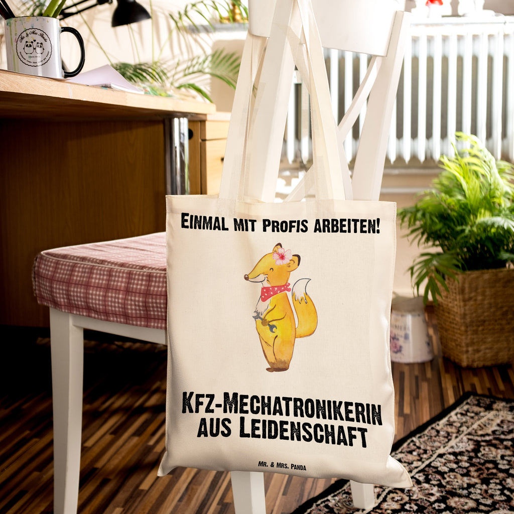 Tragetasche Kfz-Mechatronikerin aus Leidenschaft Beuteltasche, Beutel, Einkaufstasche, Jutebeutel, Stoffbeutel, Tasche, Shopper, Umhängetasche, Strandtasche, Schultertasche, Stofftasche, Tragetasche, Badetasche, Jutetasche, Einkaufstüte, Laptoptasche, Beruf, Ausbildung, Jubiläum, Abschied, Rente, Kollege, Kollegin, Geschenk, Schenken, Arbeitskollege, Mitarbeiter, Firma, Danke, Dankeschön, Kfz-Mechatronikerin, Kraftfahrzeugmechanikerin, Meisterin, Gesellenprüfung