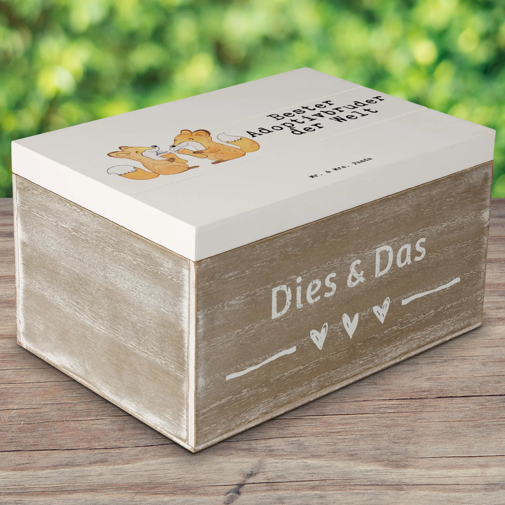 Holzkiste Fuchs Bester Adoptivbruder der Welt Holzkiste, Kiste, Schatzkiste, Truhe, Schatulle, XXL, Erinnerungsbox, Erinnerungskiste, Dekokiste, Aufbewahrungsbox, Geschenkbox, Geschenkdose, für, Dankeschön, Geschenk, Schenken, Geburtstag, Geburtstagsgeschenk, Geschenkidee, Danke, Bedanken, Mitbringsel, Freude machen, Geschenktipp, Adoptivbruder, adoptiert, Bruder, Brudi, Geschwister, Bruderherz, Schwester, Familie, Kleinigkeit, Brother, Bester, Sohn