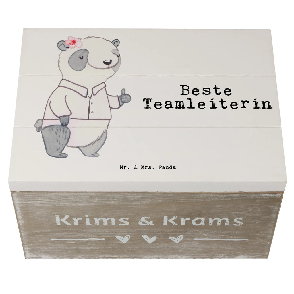 Holzkiste Panda Beste Teamleiterin Holzkiste, Kiste, Schatzkiste, Truhe, Schatulle, XXL, Erinnerungsbox, Erinnerungskiste, Dekokiste, Aufbewahrungsbox, Geschenkbox, Geschenkdose, für, Dankeschön, Geschenk, Schenken, Geburtstag, Geburtstagsgeschenk, Geschenkidee, Danke, Bedanken, Mitbringsel, Freude machen, Geschenktipp, Teamleiterin, Seminarleiterin, Gruppenleiterin, Leiterin, Kollegin, Chefin, Vorgesetzte, Abschied, Abschiedsgeschenk, Ruhestand