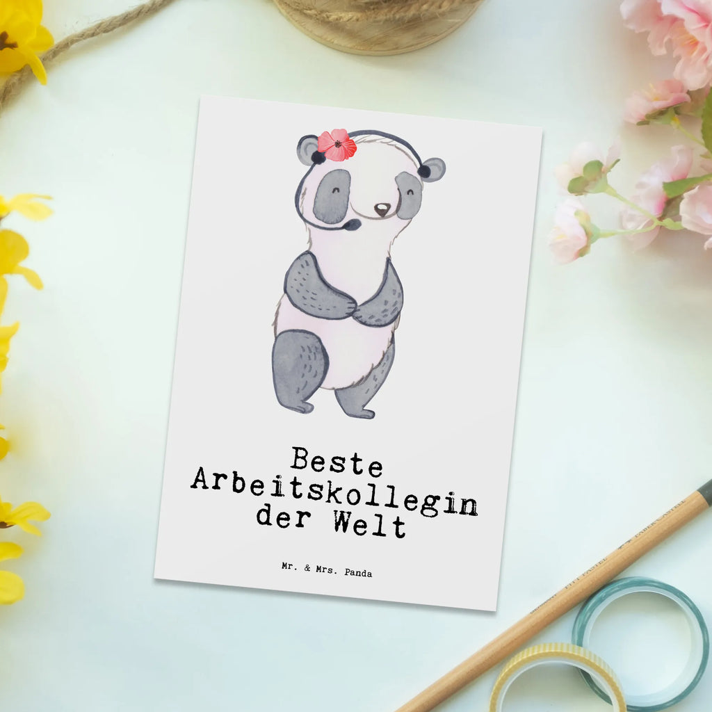 Postkarte Panda Beste Arbeitskollegin der Welt Postkarte, Karte, Geschenkkarte, Grußkarte, Einladung, Ansichtskarte, Geburtstagskarte, Einladungskarte, Dankeskarte, Ansichtskarten, Einladung Geburtstag, Einladungskarten Geburtstag, für, Dankeschön, Geschenk, Schenken, Geburtstag, Geburtstagsgeschenk, Geschenkidee, Danke, Bedanken, Mitbringsel, Freude machen, Geschenktipp, Arbeitskollegin, Kollegin, Freundin, Büro, Abschiedsgeschenk, Ruhestand, Arbeit, Mitarbeiterin, Berufsgenossin, Beruf