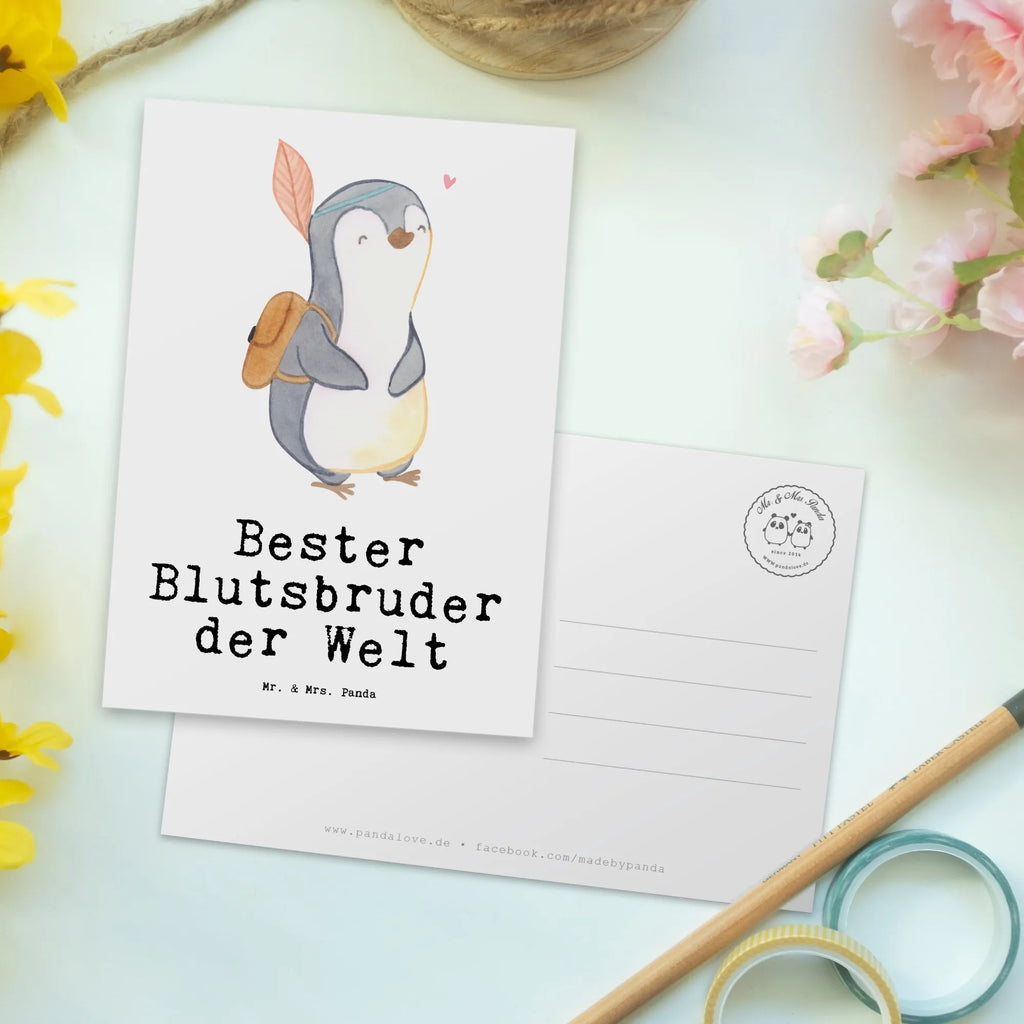 Postkarte Pinguin Bester Blutsbruder der Welt Postkarte, Karte, Geschenkkarte, Grußkarte, Einladung, Ansichtskarte, Geburtstagskarte, Einladungskarte, Dankeskarte, Ansichtskarten, Einladung Geburtstag, Einladungskarten Geburtstag, für, Dankeschön, Geschenk, Schenken, Geburtstag, Geburtstagsgeschenk, Geschenkidee, Danke, Bedanken, Mitbringsel, Freude machen, Geschenktipp, Blutsbruder, Blutsgeschwister, Freund, Brüder, Geschwister, Bruderherz, Brother, Familie, Kleinigkeit, Bester, Sido