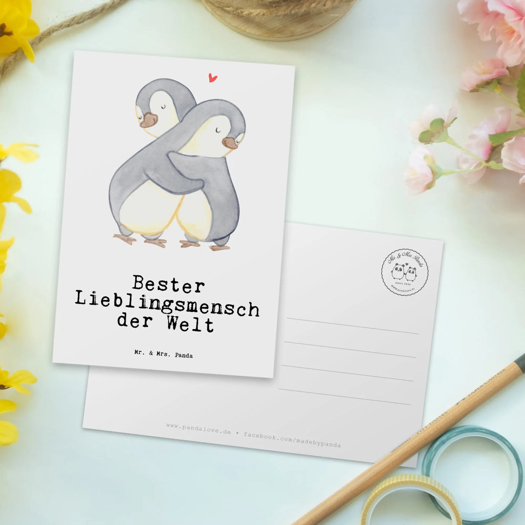 Postkarte Pinguin Bester Lieblingsmensch der Welt Postkarte, Karte, Geschenkkarte, Grußkarte, Einladung, Ansichtskarte, Geburtstagskarte, Einladungskarte, Dankeskarte, Ansichtskarten, Einladung Geburtstag, Einladungskarten Geburtstag, für, Dankeschön, Geschenk, Schenken, Geburtstag, Geburtstagsgeschenk, Geschenkidee, Danke, Bedanken, Mitbringsel, Freude machen, Geschenktipp, Lieblingsmensch, Lieblings Mensch, Liebling, Partner, Bae, beste Freundin, Freund, Liebe, Herz, Love, Mama, Papa, Familie