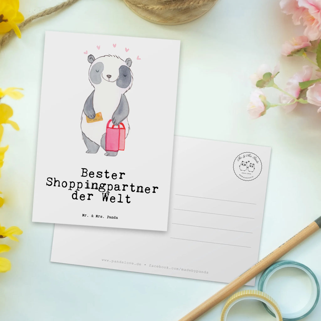 Postkarte Panda Bester Shoppingpartner der Welt Postkarte, Karte, Geschenkkarte, Grußkarte, Einladung, Ansichtskarte, Geburtstagskarte, Einladungskarte, Dankeskarte, Ansichtskarten, Einladung Geburtstag, Einladungskarten Geburtstag, für, Dankeschön, Geschenk, Schenken, Geburtstag, Geburtstagsgeschenk, Geschenkidee, Danke, Bedanken, Mitbringsel, Freude machen, Geschenktipp, Shoppingpartner, Shoppen, Begleitung, Partner, Freundin, Freund, bff, Shopping, Einkaufen, Shopping-Queen, Queen, Bester