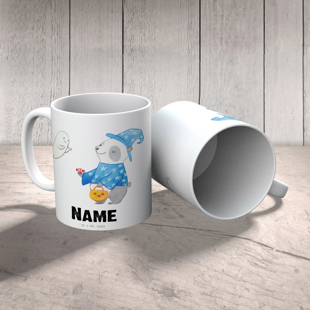 Personalisierte Tasse Panda Zauberer Personalisierte Tasse, Namenstasse, Wunschname, Personalisiert, Tasse, Namen, Drucken, Tasse mit Namen, Halloween, Deko, Martinssingen, Dekoration, Geschenke, Schenken, Halloween Deko, Trick or Treat, Süßes sonst gibt's saures, Panda, Zauberer, Gespenst