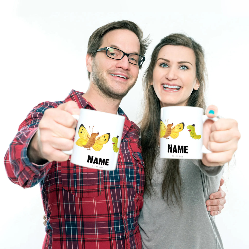 Personalisierte Tasse Raupe & Schmetterling Personalisierte Tasse, Namenstasse, Wunschname, Personalisiert, Tasse, Namen, Drucken, Tasse mit Namen, Tiermotive, Gute Laune, lustige Sprüche, Tiere, Raupe, Schmetterling, Zitronenfalter, Entwicklung, Erwachsen werden, Kokon, Hut, Hütchen, Schönheit, Aufwachsen