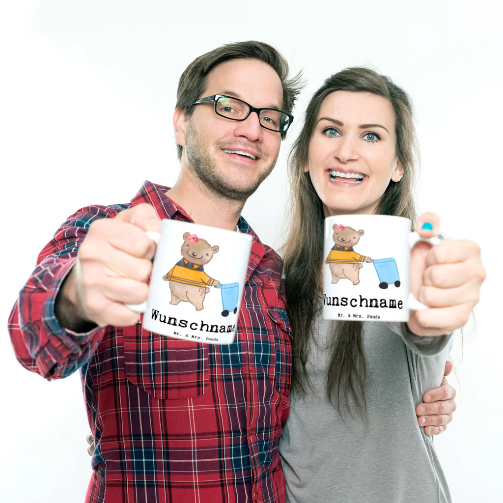 Personalisierte Tasse Müllwerkerin mit Herz Personalisierte Tasse, Namenstasse, Wunschname, Personalisiert, Tasse, Namen, Drucken, Tasse mit Namen, Beruf, Ausbildung, Jubiläum, Abschied, Rente, Kollege, Kollegin, Geschenk, Schenken, Arbeitskollege, Mitarbeiter, Firma, Danke, Dankeschön, Müllwerkerin, Fachkraft Kreislauf- und Abfallwirtschaft, Müllentsorgerin, Kehrichtfrau, Müllfrau, Müllfahreriin