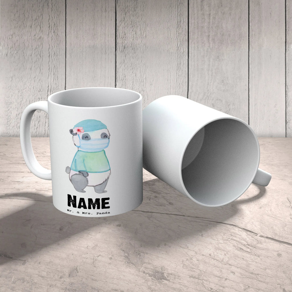 Personalisierte Tasse Operationsassistentin mit Herz Personalisierte Tasse, Namenstasse, Wunschname, Personalisiert, Tasse, Namen, Drucken, Tasse mit Namen, Beruf, Ausbildung, Jubiläum, Abschied, Rente, Kollege, Kollegin, Geschenk, Schenken, Arbeitskollege, Mitarbeiter, Firma, Danke, Dankeschön, Operationsassistentin, Operationstechnische Assistentin, OTA, OP Assistentin, Operationsassistenz