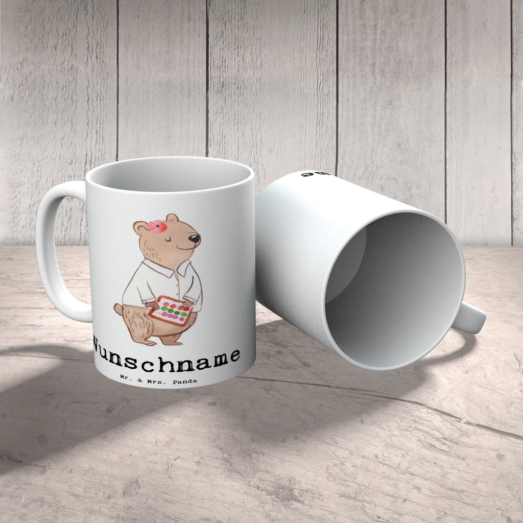 Personalisierte Tasse Bankfachfrau mit Herz Personalisierte Tasse, Namenstasse, Wunschname, Personalisiert, Tasse, Namen, Drucken, Tasse mit Namen, Beruf, Ausbildung, Jubiläum, Abschied, Rente, Kollege, Kollegin, Geschenk, Schenken, Arbeitskollege, Mitarbeiter, Firma, Danke, Dankeschön, Bankfachfrau, Bankangestellte, Bänkerin, Bankberaterin