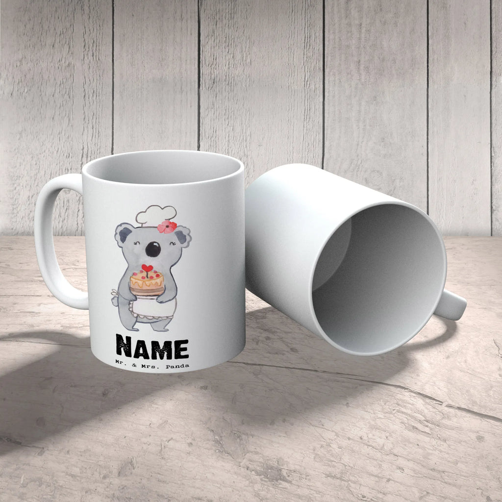 Personalisierte Tasse Konditorin mit Herz Personalisierte Tasse, Namenstasse, Wunschname, Personalisiert, Tasse, Namen, Drucken, Tasse mit Namen, Beruf, Ausbildung, Jubiläum, Abschied, Rente, Kollege, Kollegin, Geschenk, Schenken, Arbeitskollege, Mitarbeiter, Firma, Danke, Dankeschön, Konditorin, Kuchenbäckerin, Patissierin, Confiseurin, Bäckerin