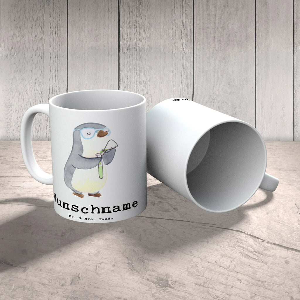 Personalisierte Tasse Chemiker mit Herz Personalisierte Tasse, Namenstasse, Wunschname, Personalisiert, Tasse, Namen, Drucken, Tasse mit Namen, Beruf, Ausbildung, Jubiläum, Abschied, Rente, Kollege, Kollegin, Geschenk, Schenken, Arbeitskollege, Mitarbeiter, Firma, Danke, Dankeschön, Chemiker, Chemielaborant, Naturwissenschaftler, Labor, Studium, Forschung, Wissenschaftler