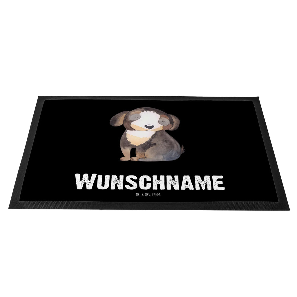 Personalisierte Fußmatte Hund entspannt Personalisierte Fußmatte, Fußmatte mit Namen, Personalisieruung, Personalisiert, Fußmatte bedrucken, Türvorleger mit Namen, Haustürmatte personalisiert, Namensfussmatte, Wunschnamen, Bedrucken, Türvorleger personalisiert, Hund, Hundemotiv, Haustier, Hunderasse, Tierliebhaber, Hundebesitzer, Sprüche, schwarzer Hund, Hundeliebe, Liebe, Hundeglück