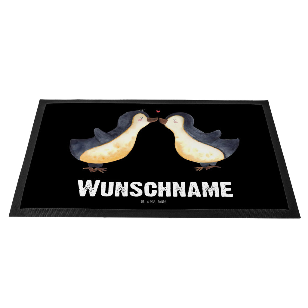 Personalisierte Fußmatte Pinguin Liebe Personalisierte Fußmatte, Fußmatte mit Namen, Personalisieruung, Personalisiert, Fußmatte bedrucken, Türvorleger mit Namen, Haustürmatte personalisiert, Namensfussmatte, Wunschnamen, Bedrucken, Türvorleger personalisiert, Liebe, Partner, Freund, Freundin, Ehemann, Ehefrau, Heiraten, Verlobung, Heiratsantrag, Liebesgeschenk, Jahrestag, Hocheitstag, Pinguin, Pinguine, Pinguin Paar, Pinguinpaar, Pinguin Liebe, Paar, Pärchen. Liebespaar, Liebesbeweis, Liebesspruch, Hochzeitstag, Geschenk Freund, Geschenk Freundin, Verlobte, Verlobter, Love, Geschenk Hochzeitstag, Geschenkidee, Hochzeit, Gastgeschenk