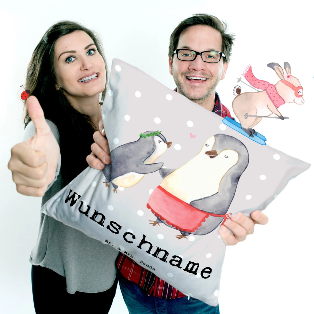 Personalisiertes Kissen Pinguin Beste Mutter der Welt Kissen, personalisiert, Name, Wunschname, bedrucken, Kopfkissen, für, Dankeschön, Geschenk, Schenken, Geburtstag, Geburtstagsgeschenk, Geschenkidee, Danke, Bedanken, Mitbringsel, Freude machen, Geschenktipp, Mama, Mami, Mutter, Muttertag, Mutti, Ma, Tochter, Sohn, Beste Mama, Beste, Supermama