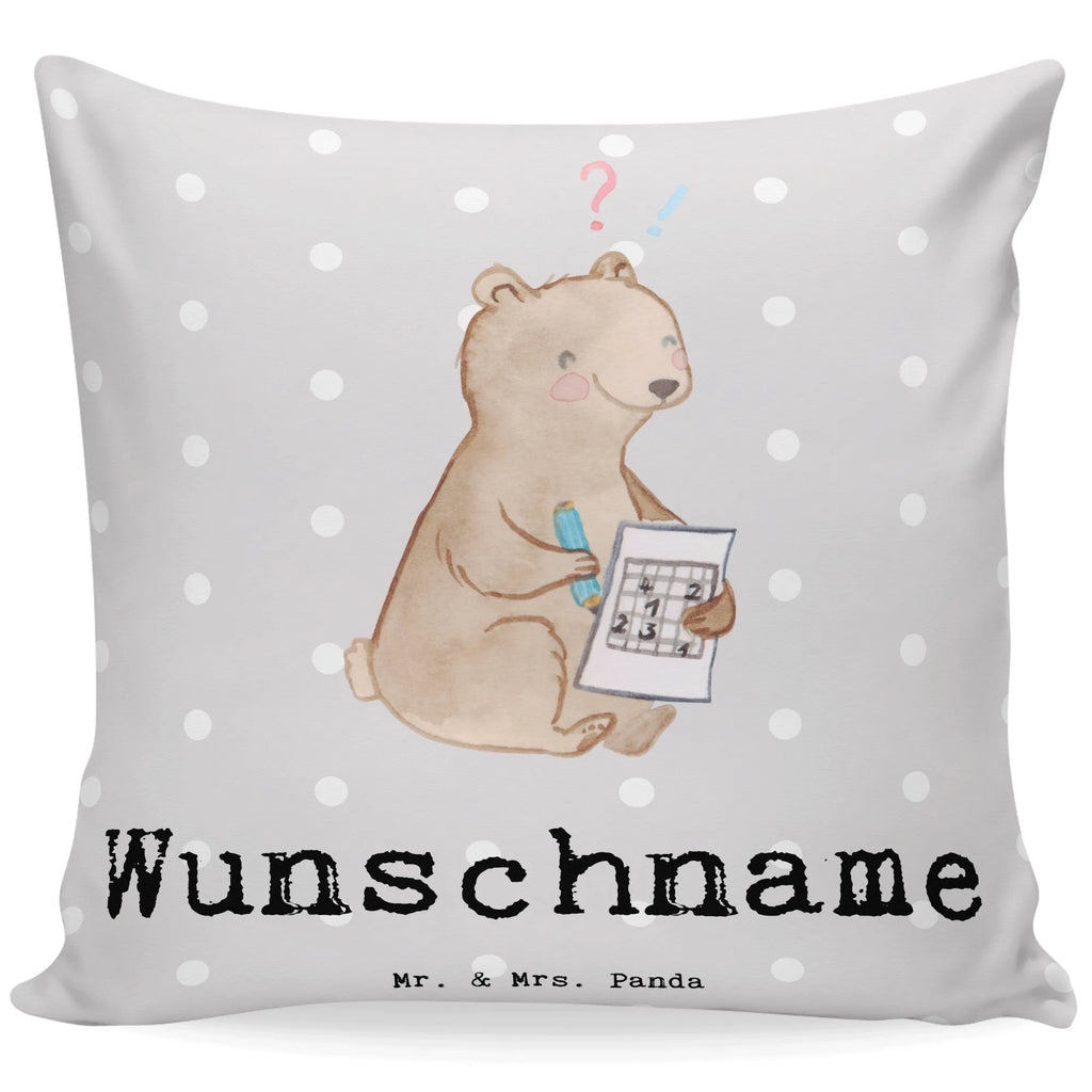 Personalisiertes Kissen Bär Rätsel lösen Kissen, personalisiert, Name, Wunschname, bedrucken, Kopfkissen, Geschenk, Sport, Sportart, Hobby, Schenken, Danke, Dankeschön, Auszeichnung, Gewinn, Sportler, Rätsel lösen, Kreuzworträtsel lösen, Knobeln, Gedächtnistraining, Gedächtnissport