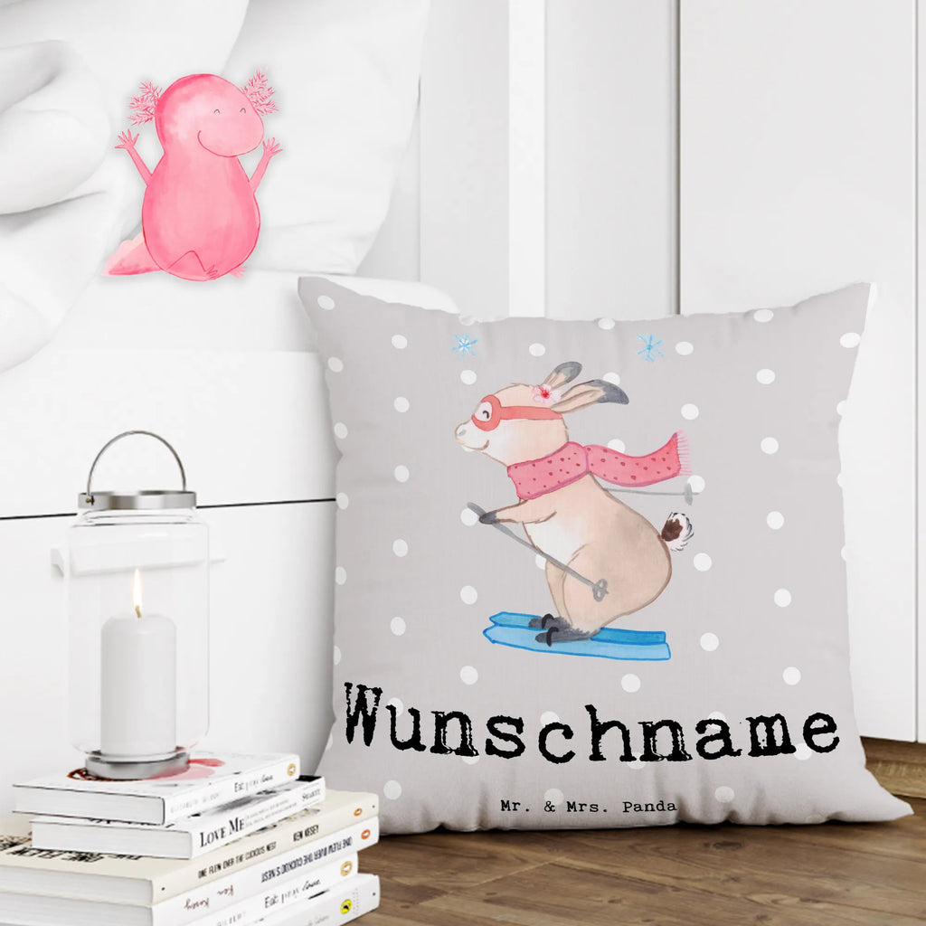 Personalisiertes Kissen Hase Skifahren Kissen, personalisiert, Name, Wunschname, bedrucken, Kopfkissen, Geschenk, Sport, Sportart, Hobby, Schenken, Danke, Dankeschön, Auszeichnung, Gewinn, Sportler, Ski fahren, Skifahren, Skisport, Skiwettbewerb, Skirennen