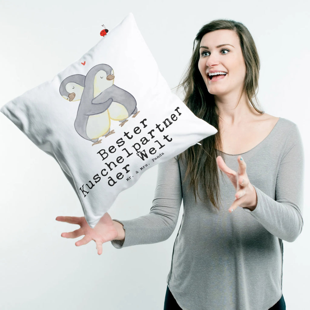 40x40 Kissen Pinguin Bester Kuschelpartner der Welt Kissenhülle, Kopfkissen, Sofakissen, Dekokissen, Motivkissen, sofakissen, sitzkissen, Kissen, Kissenbezüge, Kissenbezug 40x40, Kissen 40x40, Kissenhülle 40x40, Zierkissen, Couchkissen, Dekokissen Sofa, Sofakissen 40x40, Dekokissen 40x40, Kopfkissen 40x40, Kissen 40x40 Waschbar, für, Dankeschön, Geschenk, Schenken, Geburtstag, Geburtstagsgeschenk, Geschenkidee, Danke, Bedanken, Mitbringsel, Freude machen, Geschenktipp, Kuschelpartner, Lebenspartner, Ehepartner, Partner, Ehemann, Ehefrau, Kuscheln, Bett, Liebe, Freund, Freundin, Hochzeitstag, verliebt