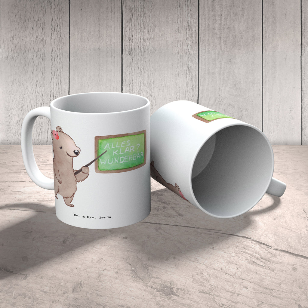 Tasse Deutschlehrerin mit Herz Tasse, Kaffeetasse, Teetasse, Becher, Kaffeebecher, Teebecher, Keramiktasse, Porzellantasse, Büro Tasse, Geschenk Tasse, Tasse Sprüche, Tasse Motive, Kaffeetassen, Tasse bedrucken, Designer Tasse, Cappuccino Tassen, Schöne Teetassen, Beruf, Ausbildung, Jubiläum, Abschied, Rente, Kollege, Kollegin, Geschenk, Schenken, Arbeitskollege, Mitarbeiter, Firma, Danke, Dankeschön, Deutschlehrerin, Deutschunterricht, Schule, Grundschule