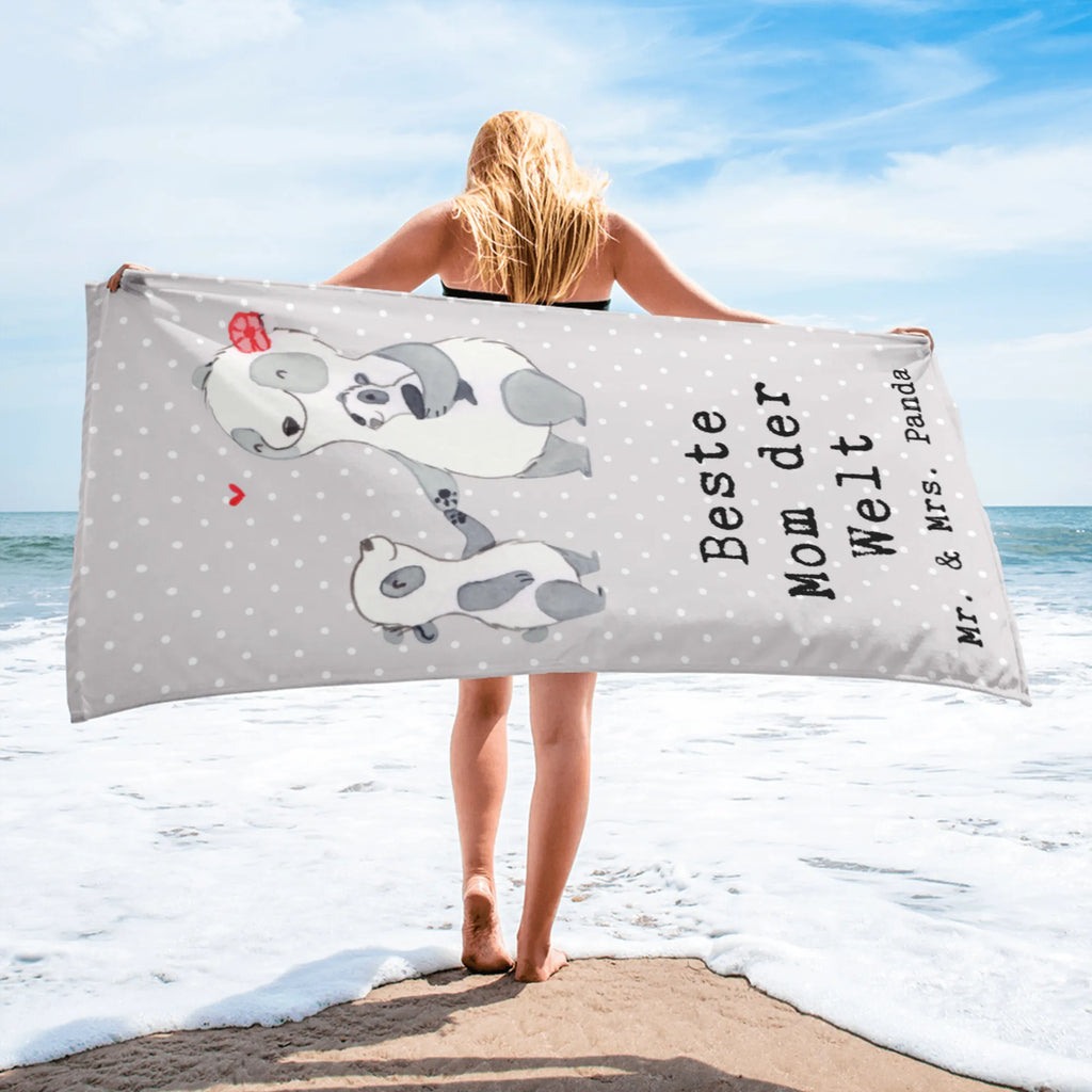 XL Badehandtuch Panda Beste Mom der Welt Handtuch, Badetuch, Duschtuch, Strandtuch, Saunatuch, für, Dankeschön, Geschenk, Schenken, Geburtstag, Geburtstagsgeschenk, Geschenkidee, Danke, Bedanken, Mitbringsel, Freude machen, Geschenktipp, Mom, Mommy, Mama, Mami, Mutter, Muttertag, Mutti, Ma, Tochter, Sohn, Beste Mama, Beste, Supermama