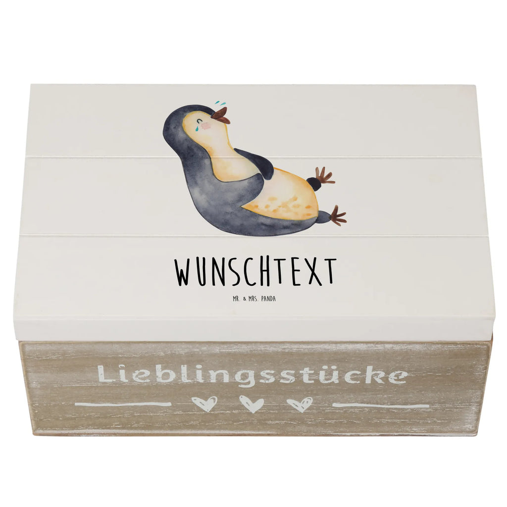 Personalisierte Holzkiste Pinguin lachend Holzkiste mit Namen, Kiste mit Namen, Schatzkiste mit Namen, Truhe mit Namen, Schatulle mit Namen, Erinnerungsbox mit Namen, Erinnerungskiste, mit Namen, Dekokiste mit Namen, Aufbewahrungsbox mit Namen, Holzkiste Personalisiert, Kiste Personalisiert, Schatzkiste Personalisiert, Truhe Personalisiert, Schatulle Personalisiert, Erinnerungsbox Personalisiert, Erinnerungskiste Personalisiert, Dekokiste Personalisiert, Aufbewahrungsbox Personalisiert, Geschenkbox personalisiert, GEschenkdose personalisiert, Pinguin, Pinguine, lustiger Spruch, Optimismus, Fröhlich, Lachen, Humor, Fröhlichkeit