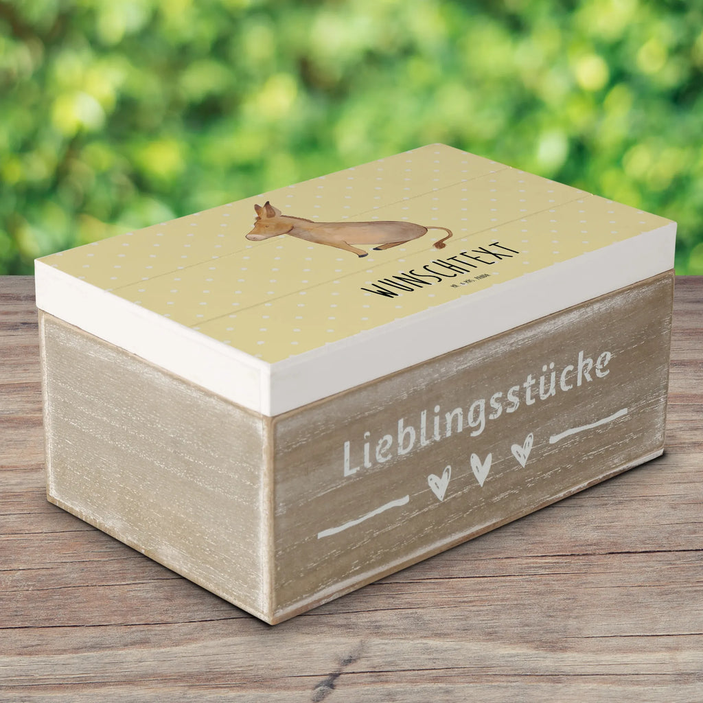 Personalisierte Holzkiste Esel Holzkiste mit Namen, Kiste mit Namen, Schatzkiste mit Namen, Truhe mit Namen, Schatulle mit Namen, Erinnerungsbox mit Namen, Erinnerungskiste, mit Namen, Dekokiste mit Namen, Aufbewahrungsbox mit Namen, Holzkiste Personalisiert, Kiste Personalisiert, Schatzkiste Personalisiert, Truhe Personalisiert, Schatulle Personalisiert, Erinnerungsbox Personalisiert, Erinnerungskiste Personalisiert, Dekokiste Personalisiert, Aufbewahrungsbox Personalisiert, Geschenkbox personalisiert, GEschenkdose personalisiert, Tiermotive, Gute Laune, lustige Sprüche, Tiere, Esel, Weisheit, Lebensmut, Lebensglück, Ziel, Lebensziel, Mut, erfolg, tapferkeit, positive gedanken, zuversicht