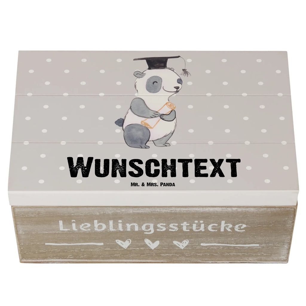 Personalisierte Holzkiste Panda Bester Bachelor der Welt Holzkiste mit Namen, Kiste mit Namen, Schatzkiste mit Namen, Truhe mit Namen, Schatulle mit Namen, Erinnerungsbox mit Namen, Erinnerungskiste, mit Namen, Dekokiste mit Namen, Aufbewahrungsbox mit Namen, Holzkiste Personalisiert, Kiste Personalisiert, Schatzkiste Personalisiert, Truhe Personalisiert, Schatulle Personalisiert, Erinnerungsbox Personalisiert, Erinnerungskiste Personalisiert, Dekokiste Personalisiert, Aufbewahrungsbox Personalisiert, Geschenkbox personalisiert, GEschenkdose personalisiert, für, Dankeschön, Geschenk, Schenken, Geburtstag, Geburtstagsgeschenk, Geschenkidee, Danke, Bedanken, Mitbringsel, Freude machen, Geschenktipp, Bachelor, Student, Studium, Sohn, Spaß, Musterschüler, lustig, Studienabschluss, witzig, Universität, Abschluss, Alumni, Uni, Studenten, Hochschule