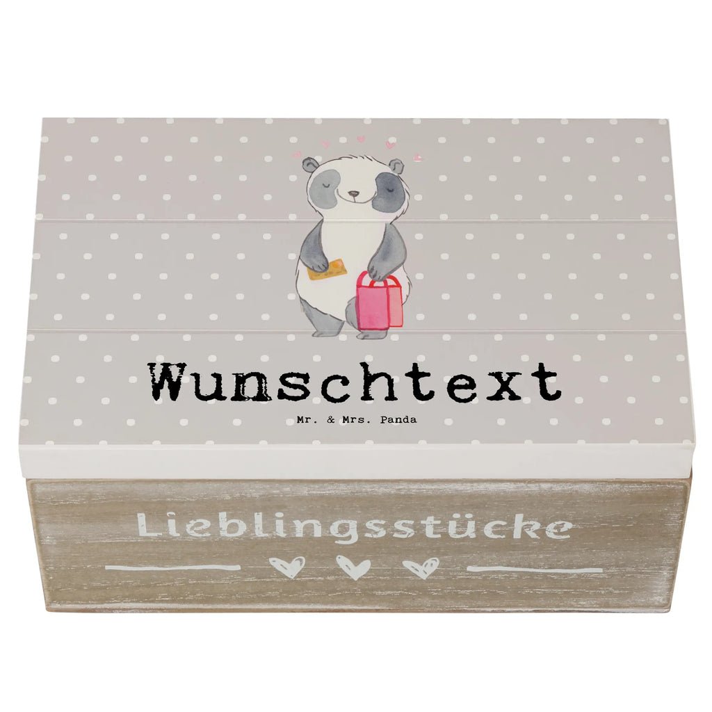 Personalisierte Holzkiste Panda Bester Shoppingpartner der Welt Holzkiste mit Namen, Kiste mit Namen, Schatzkiste mit Namen, Truhe mit Namen, Schatulle mit Namen, Erinnerungsbox mit Namen, Erinnerungskiste, mit Namen, Dekokiste mit Namen, Aufbewahrungsbox mit Namen, Holzkiste Personalisiert, Kiste Personalisiert, Schatzkiste Personalisiert, Truhe Personalisiert, Schatulle Personalisiert, Erinnerungsbox Personalisiert, Erinnerungskiste Personalisiert, Dekokiste Personalisiert, Aufbewahrungsbox Personalisiert, Geschenkbox personalisiert, GEschenkdose personalisiert, für, Dankeschön, Geschenk, Schenken, Geburtstag, Geburtstagsgeschenk, Geschenkidee, Danke, Bedanken, Mitbringsel, Freude machen, Geschenktipp, Shoppingpartner, Shoppen, Begleitung, Partner, Freundin, Freund, bff, Shopping, Einkaufen, Shopping-Queen, Queen, Bester