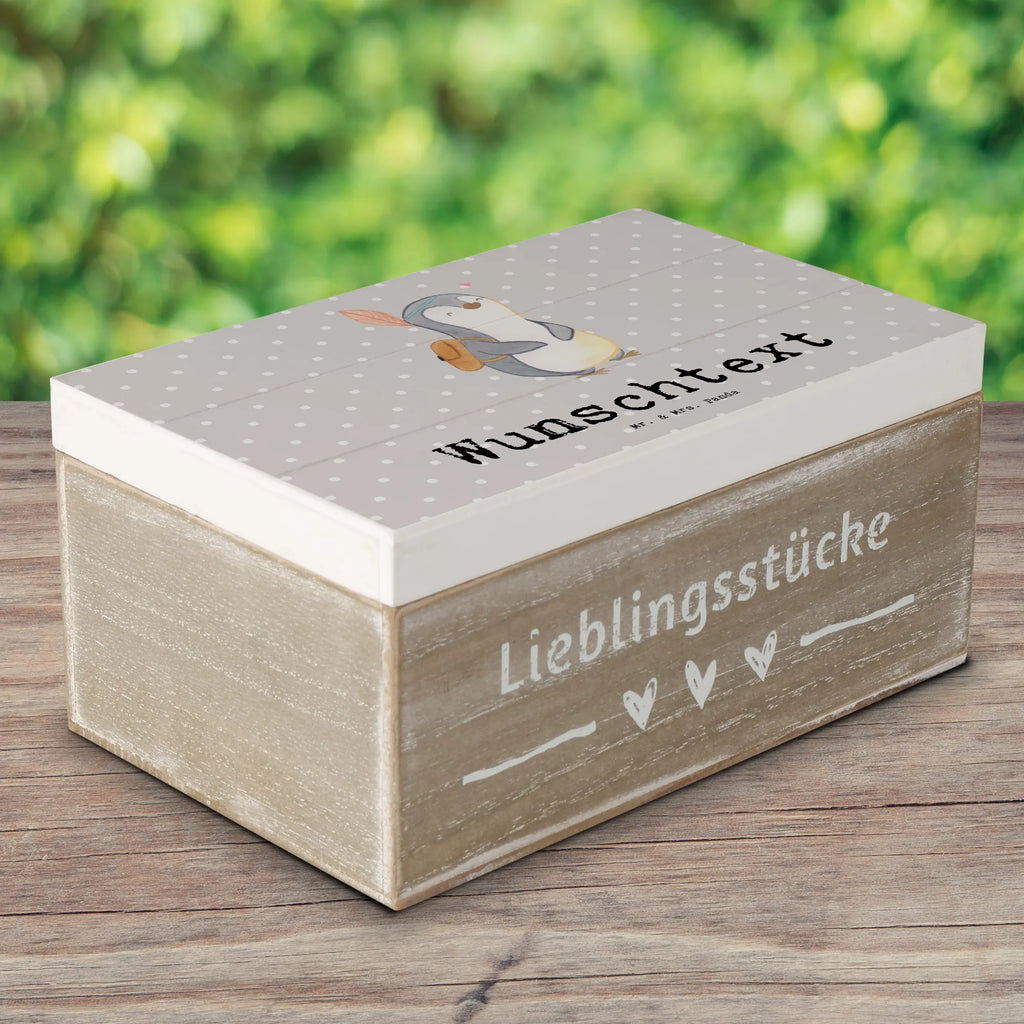 Personalisierte Holzkiste Pinguin Bestes Kind der Welt Holzkiste mit Namen, Kiste mit Namen, Schatzkiste mit Namen, Truhe mit Namen, Schatulle mit Namen, Erinnerungsbox mit Namen, Erinnerungskiste, mit Namen, Dekokiste mit Namen, Aufbewahrungsbox mit Namen, Holzkiste Personalisiert, Kiste Personalisiert, Schatzkiste Personalisiert, Truhe Personalisiert, Schatulle Personalisiert, Erinnerungsbox Personalisiert, Erinnerungskiste Personalisiert, Dekokiste Personalisiert, Aufbewahrungsbox Personalisiert, Geschenkbox personalisiert, GEschenkdose personalisiert, für, Dankeschön, Geschenk, Schenken, Geburtstag, Geburtstagsgeschenk, Geschenkidee, Danke, Bedanken, Mitbringsel, Freude machen, Geschenktipp, Kinder, Kind, Kid, Kids, Kiddy, Bestes, Tochter, Sohn, Nachwuchs, Geburt, Liebling, Taufe