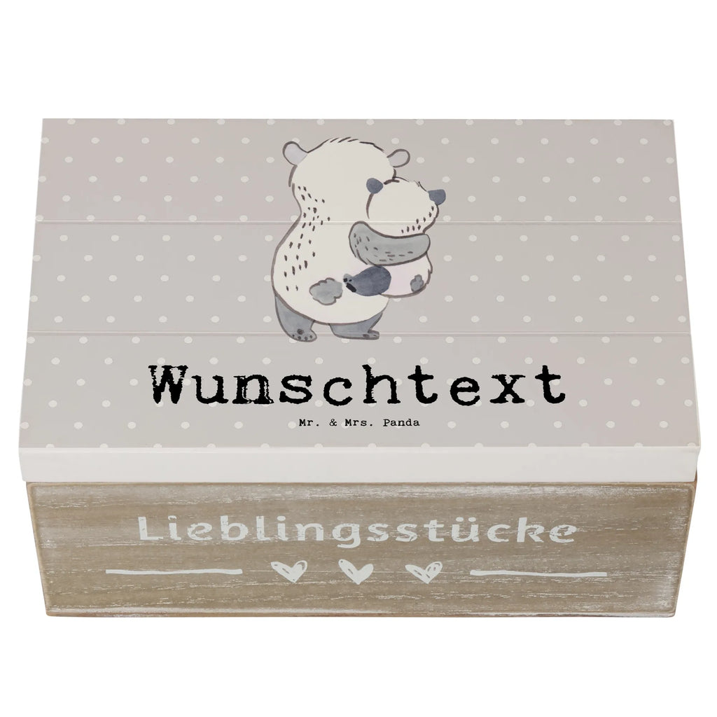 Personalisierte Holzkiste Panda Beste Pflegeeltern der Welt Holzkiste mit Namen, Kiste mit Namen, Schatzkiste mit Namen, Truhe mit Namen, Schatulle mit Namen, Erinnerungsbox mit Namen, Erinnerungskiste, mit Namen, Dekokiste mit Namen, Aufbewahrungsbox mit Namen, Holzkiste Personalisiert, Kiste Personalisiert, Schatzkiste Personalisiert, Truhe Personalisiert, Schatulle Personalisiert, Erinnerungsbox Personalisiert, Erinnerungskiste Personalisiert, Dekokiste Personalisiert, Aufbewahrungsbox Personalisiert, Geschenkbox personalisiert, GEschenkdose personalisiert, für, Dankeschön, Geschenk, Schenken, Geburtstag, Geburtstagsgeschenk, Geschenkidee, Danke, Bedanken, Mitbringsel, Freude machen, Geschenktipp, Pflegeeltern, Pflegekind, Adoption, Eltern, Mama, Papa, Mami, Papi, Familie, Elternpaar, Mama und Papa