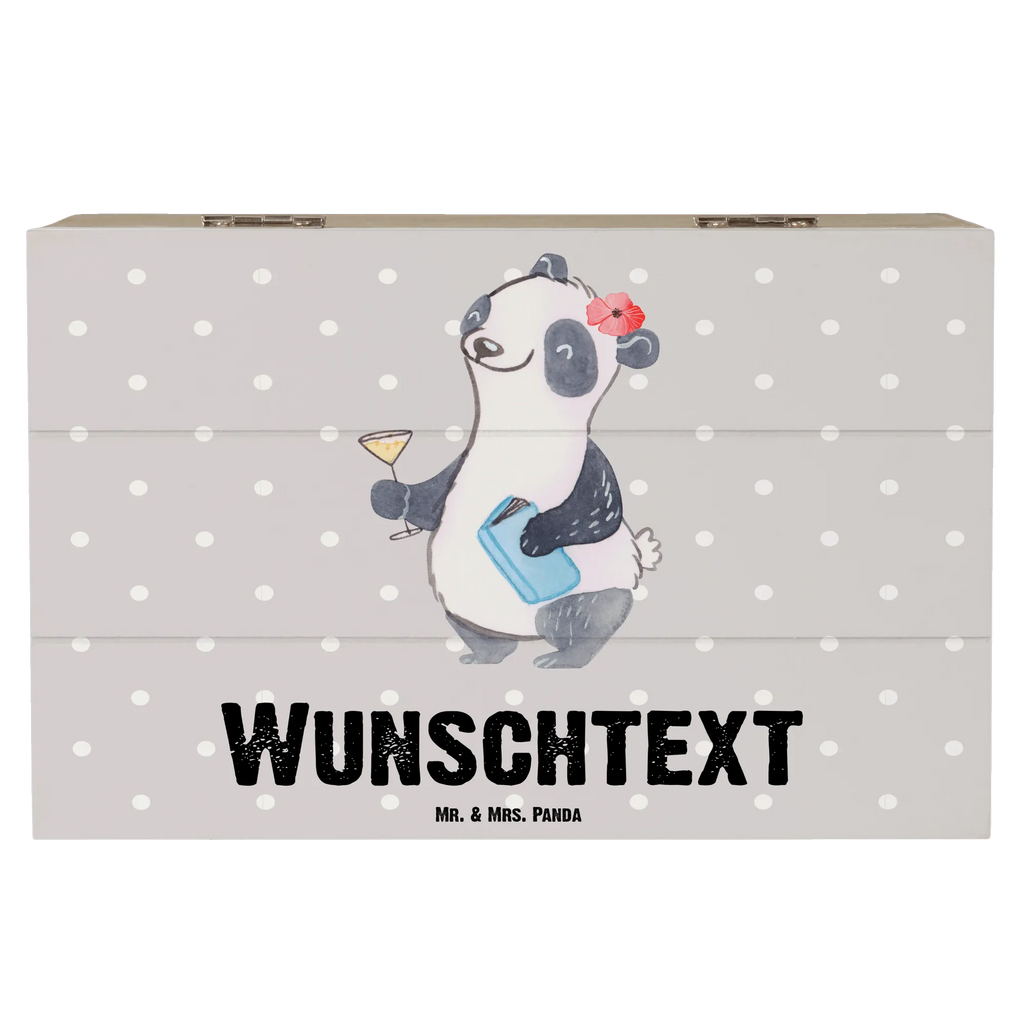 Personalisierte Holzkiste Panda Beste Sitznachbarin der Welt Holzkiste mit Namen, Kiste mit Namen, Schatzkiste mit Namen, Truhe mit Namen, Schatulle mit Namen, Erinnerungsbox mit Namen, Erinnerungskiste, mit Namen, Dekokiste mit Namen, Aufbewahrungsbox mit Namen, Holzkiste Personalisiert, Kiste Personalisiert, Schatzkiste Personalisiert, Truhe Personalisiert, Schatulle Personalisiert, Erinnerungsbox Personalisiert, Erinnerungskiste Personalisiert, Dekokiste Personalisiert, Aufbewahrungsbox Personalisiert, Geschenkbox personalisiert, GEschenkdose personalisiert, für, Dankeschön, Geschenk, Schenken, Geburtstag, Geburtstagsgeschenk, Geschenkidee, Danke, Bedanken, Mitbringsel, Freude machen, Geschenktipp, Sitznachbarin, Stuhlnachbar, Mitschülerin, Nachbarin, Uni, Universität, Seminar, Kommilitone, Tischnachbar, Schule, Mitstudentin, Hochschule, Beste Sitznachbarin der Welt, Weltbeste Sitznachbarin