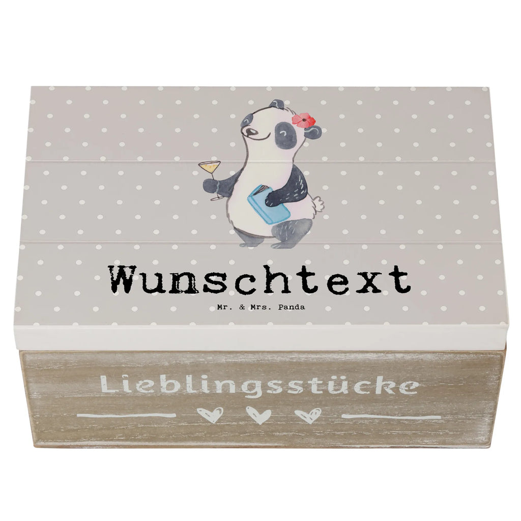 Personalisierte Holzkiste Panda Beste Sitznachbarin der Welt Holzkiste mit Namen, Kiste mit Namen, Schatzkiste mit Namen, Truhe mit Namen, Schatulle mit Namen, Erinnerungsbox mit Namen, Erinnerungskiste, mit Namen, Dekokiste mit Namen, Aufbewahrungsbox mit Namen, Holzkiste Personalisiert, Kiste Personalisiert, Schatzkiste Personalisiert, Truhe Personalisiert, Schatulle Personalisiert, Erinnerungsbox Personalisiert, Erinnerungskiste Personalisiert, Dekokiste Personalisiert, Aufbewahrungsbox Personalisiert, Geschenkbox personalisiert, GEschenkdose personalisiert, für, Dankeschön, Geschenk, Schenken, Geburtstag, Geburtstagsgeschenk, Geschenkidee, Danke, Bedanken, Mitbringsel, Freude machen, Geschenktipp, Sitznachbarin, Stuhlnachbar, Mitschülerin, Nachbarin, Uni, Universität, Seminar, Kommilitone, Tischnachbar, Schule, Mitstudentin, Hochschule, Beste Sitznachbarin der Welt, Weltbeste Sitznachbarin