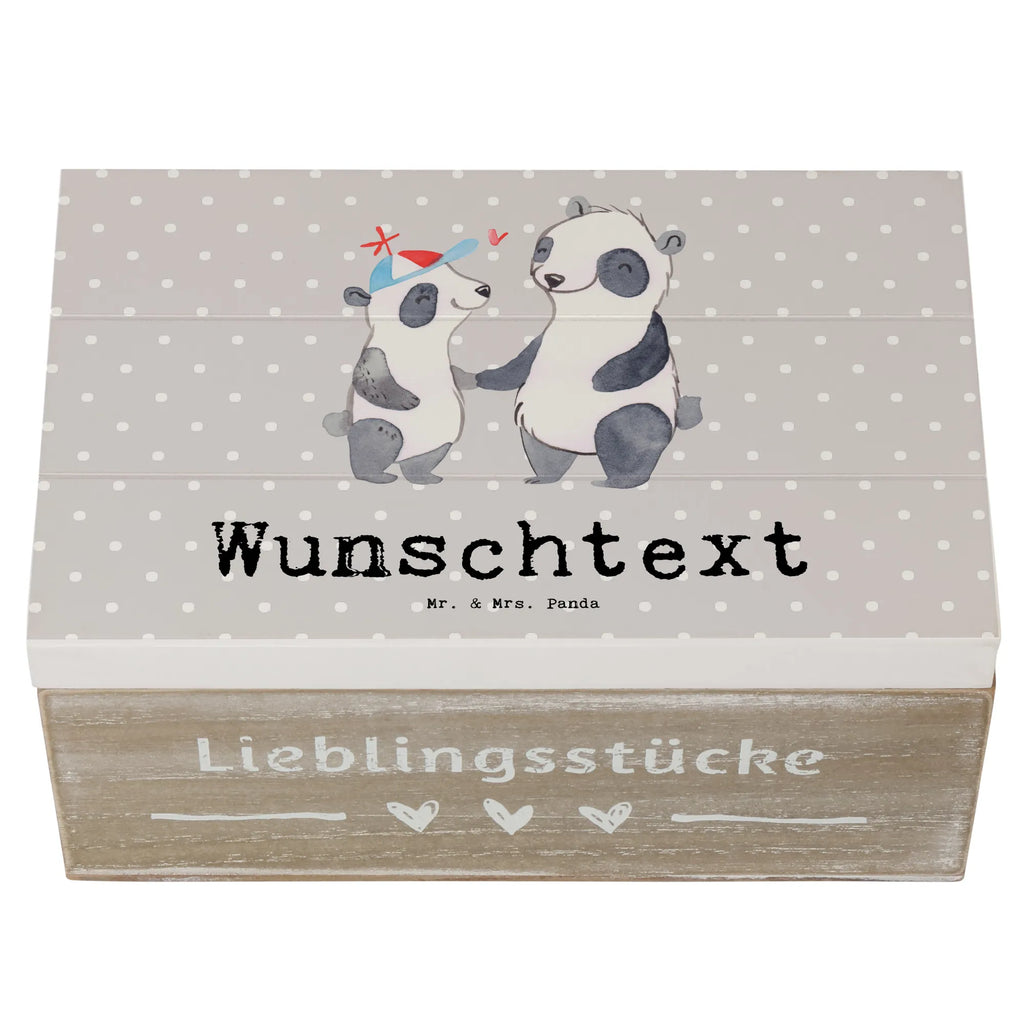 Personalisierte Holzkiste Panda Bester Vater der Welt Holzkiste mit Namen, Kiste mit Namen, Schatzkiste mit Namen, Truhe mit Namen, Schatulle mit Namen, Erinnerungsbox mit Namen, Erinnerungskiste, mit Namen, Dekokiste mit Namen, Aufbewahrungsbox mit Namen, Holzkiste Personalisiert, Kiste Personalisiert, Schatzkiste Personalisiert, Truhe Personalisiert, Schatulle Personalisiert, Erinnerungsbox Personalisiert, Erinnerungskiste Personalisiert, Dekokiste Personalisiert, Aufbewahrungsbox Personalisiert, Geschenkbox personalisiert, GEschenkdose personalisiert, für, Dankeschön, Geschenk, Schenken, Geburtstag, Geburtstagsgeschenk, Geschenkidee, Danke, Bedanken, Mitbringsel, Freude machen, Geschenktipp, Vater, Papa, Dad, Daddy, Paps, Papi, Vati, Eltern, Geschenk Vater, Mann, Familie, Bester, Kleinigkeit