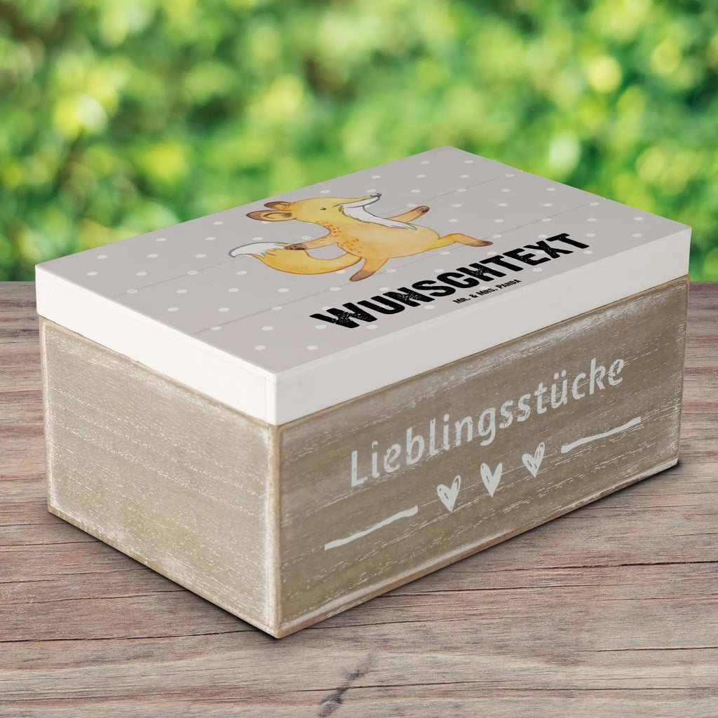 Personalisierte Holzkiste Kinderyogalehrer mit Herz Holzkiste mit Namen, Kiste mit Namen, Schatzkiste mit Namen, Truhe mit Namen, Schatulle mit Namen, Erinnerungsbox mit Namen, Erinnerungskiste, mit Namen, Dekokiste mit Namen, Aufbewahrungsbox mit Namen, Holzkiste Personalisiert, Kiste Personalisiert, Schatzkiste Personalisiert, Truhe Personalisiert, Schatulle Personalisiert, Erinnerungsbox Personalisiert, Erinnerungskiste Personalisiert, Dekokiste Personalisiert, Aufbewahrungsbox Personalisiert, Geschenkbox personalisiert, GEschenkdose personalisiert, Beruf, Ausbildung, Jubiläum, Abschied, Rente, Kollege, Kollegin, Geschenk, Schenken, Arbeitskollege, Mitarbeiter, Firma, Danke, Dankeschön