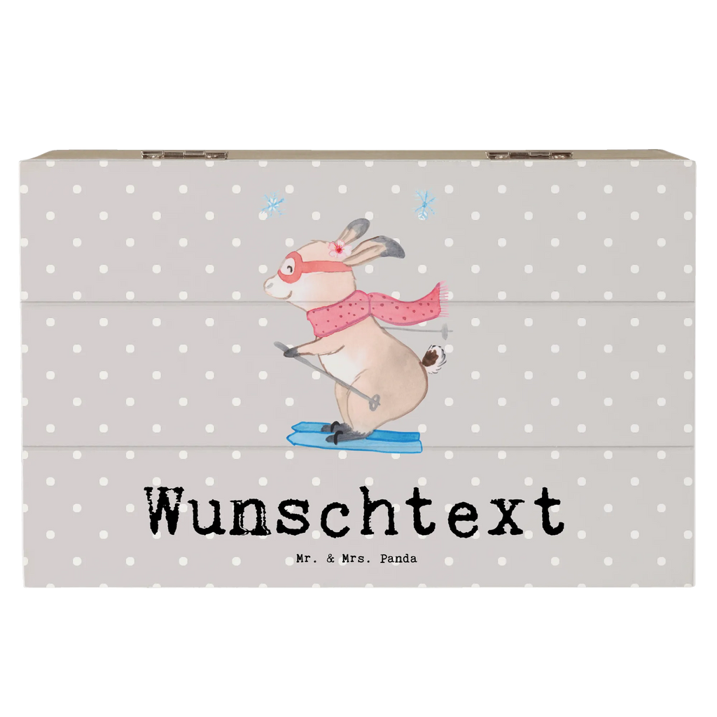 Personalisierte Holzkiste Hase Skifahren Holzkiste mit Namen, Kiste mit Namen, Schatzkiste mit Namen, Truhe mit Namen, Schatulle mit Namen, Erinnerungsbox mit Namen, Erinnerungskiste, mit Namen, Dekokiste mit Namen, Aufbewahrungsbox mit Namen, Holzkiste Personalisiert, Kiste Personalisiert, Schatzkiste Personalisiert, Truhe Personalisiert, Schatulle Personalisiert, Erinnerungsbox Personalisiert, Erinnerungskiste Personalisiert, Dekokiste Personalisiert, Aufbewahrungsbox Personalisiert, Geschenkbox personalisiert, GEschenkdose personalisiert, Geschenk, Sport, Sportart, Hobby, Schenken, Danke, Dankeschön, Auszeichnung, Gewinn, Sportler, Ski fahren, Skifahren, Skisport, Skiwettbewerb, Skirennen