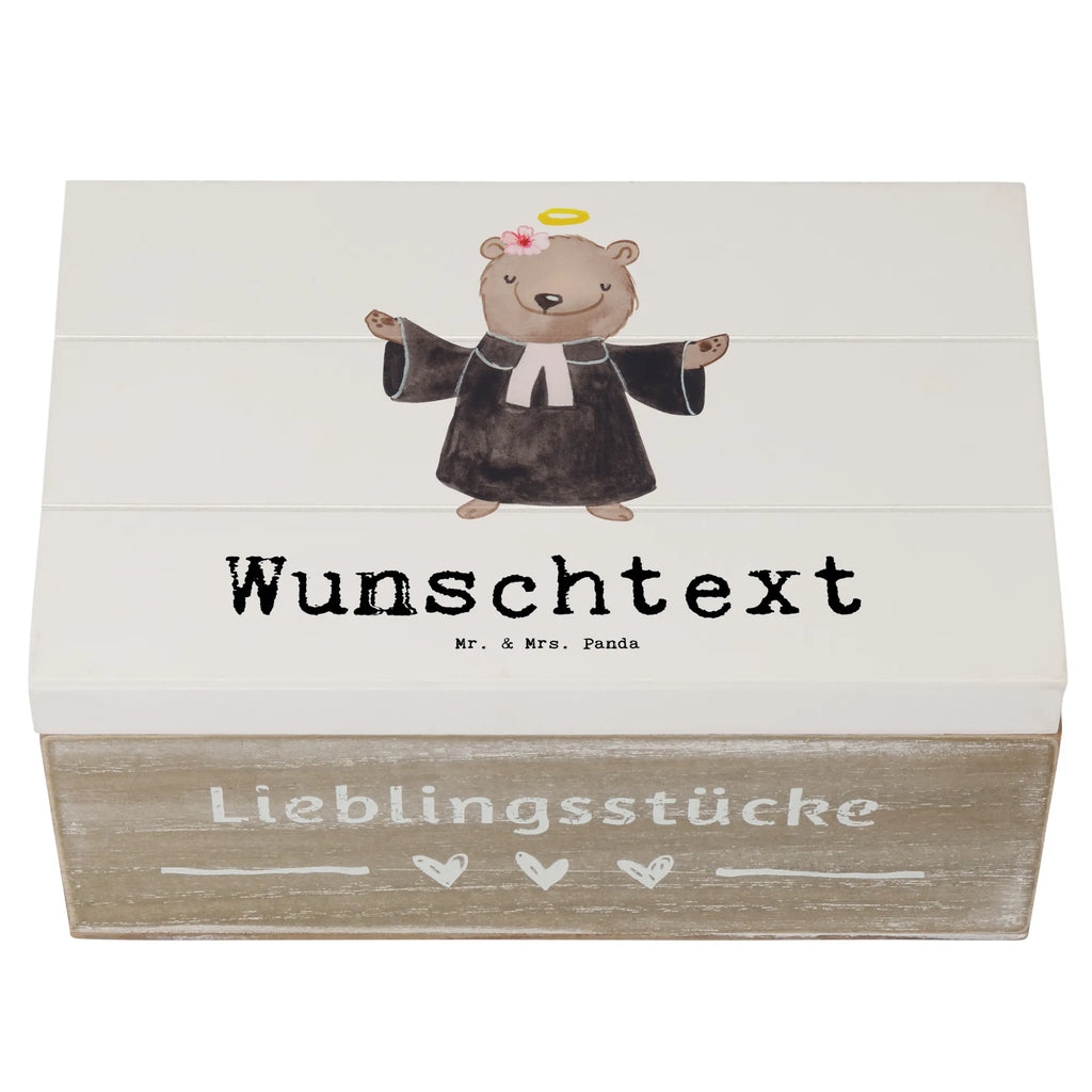 Personalisierte Holzkiste Pastorin mit Herz Holzkiste mit Namen, Kiste mit Namen, Schatzkiste mit Namen, Truhe mit Namen, Schatulle mit Namen, Erinnerungsbox mit Namen, Erinnerungskiste, mit Namen, Dekokiste mit Namen, Aufbewahrungsbox mit Namen, Holzkiste Personalisiert, Kiste Personalisiert, Schatzkiste Personalisiert, Truhe Personalisiert, Schatulle Personalisiert, Erinnerungsbox Personalisiert, Erinnerungskiste Personalisiert, Dekokiste Personalisiert, Aufbewahrungsbox Personalisiert, Geschenkbox personalisiert, GEschenkdose personalisiert, Beruf, Ausbildung, Jubiläum, Abschied, Rente, Kollege, Kollegin, Geschenk, Schenken, Arbeitskollege, Mitarbeiter, Firma, Danke, Dankeschön, Pastorin, Dienerin Gottes<br />Geistliche, Pfarrerin, Predigerin<br />Priesterin, Theologin, Kirche