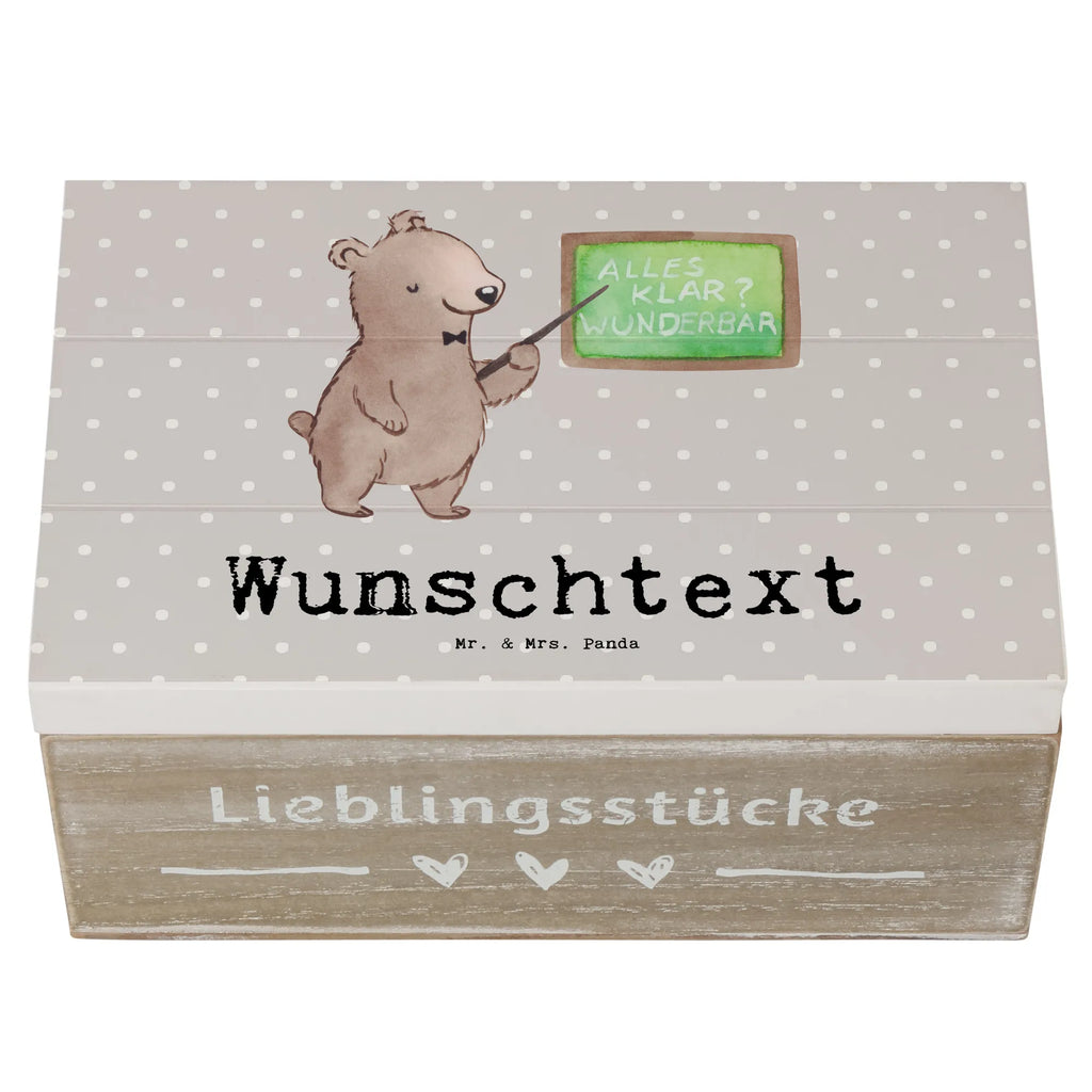 Personalisierte Holzkiste Kunstlehrer mit Herz Holzkiste mit Namen, Kiste mit Namen, Schatzkiste mit Namen, Truhe mit Namen, Schatulle mit Namen, Erinnerungsbox mit Namen, Erinnerungskiste, mit Namen, Dekokiste mit Namen, Aufbewahrungsbox mit Namen, Holzkiste Personalisiert, Kiste Personalisiert, Schatzkiste Personalisiert, Truhe Personalisiert, Schatulle Personalisiert, Erinnerungsbox Personalisiert, Erinnerungskiste Personalisiert, Dekokiste Personalisiert, Aufbewahrungsbox Personalisiert, Geschenkbox personalisiert, GEschenkdose personalisiert, Beruf, Ausbildung, Jubiläum, Abschied, Rente, Kollege, Kollegin, Geschenk, Schenken, Arbeitskollege, Mitarbeiter, Firma, Danke, Dankeschön, Kunstlehrer, Kunstunterricht, Kunstschule