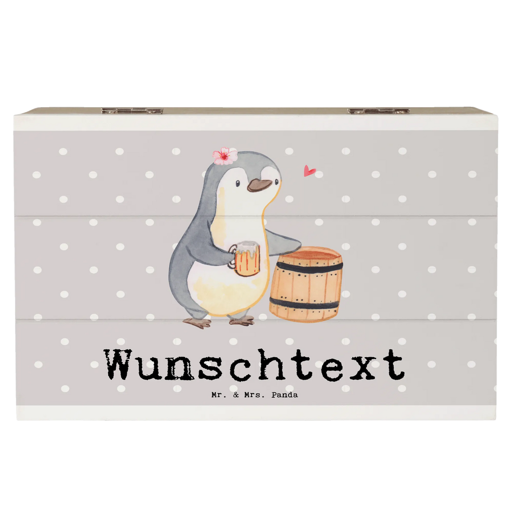 Personalisierte Holzkiste Bierbrauerin mit Herz Holzkiste mit Namen, Kiste mit Namen, Schatzkiste mit Namen, Truhe mit Namen, Schatulle mit Namen, Erinnerungsbox mit Namen, Erinnerungskiste, mit Namen, Dekokiste mit Namen, Aufbewahrungsbox mit Namen, Holzkiste Personalisiert, Kiste Personalisiert, Schatzkiste Personalisiert, Truhe Personalisiert, Schatulle Personalisiert, Erinnerungsbox Personalisiert, Erinnerungskiste Personalisiert, Dekokiste Personalisiert, Aufbewahrungsbox Personalisiert, Geschenkbox personalisiert, GEschenkdose personalisiert, Beruf, Ausbildung, Jubiläum, Abschied, Rente, Kollege, Kollegin, Geschenk, Schenken, Arbeitskollege, Mitarbeiter, Firma, Danke, Dankeschön, Bierbrauerin, Biertrinkerin, Bierkennerin, Biergeschenk, Hobbybrauen, Heimbrauen, Selbstbrauen, Bierliebe, Bierfass