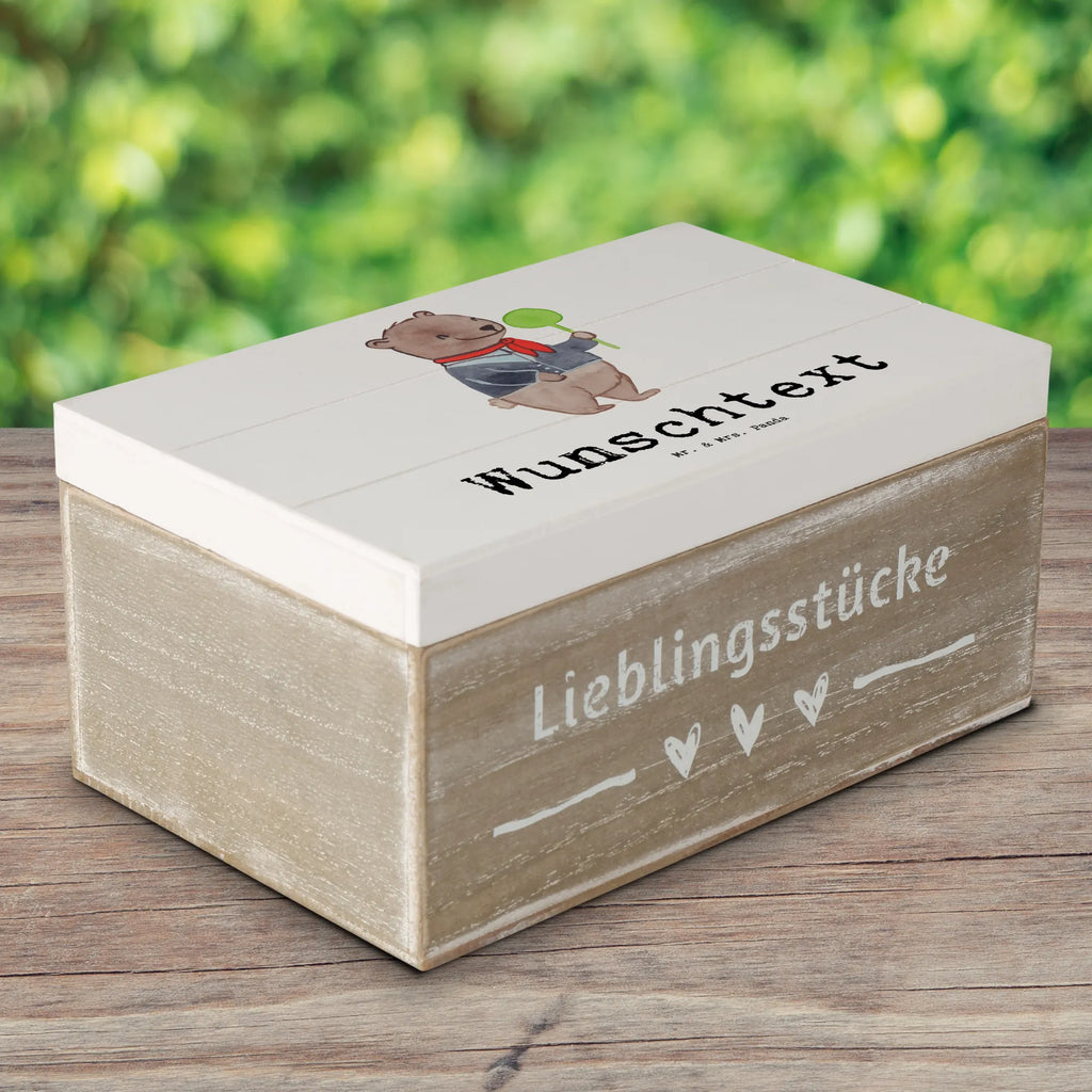 Personalisierte Holzkiste Schaffnerin mit Herz Holzkiste mit Namen, Kiste mit Namen, Schatzkiste mit Namen, Truhe mit Namen, Schatulle mit Namen, Erinnerungsbox mit Namen, Erinnerungskiste, mit Namen, Dekokiste mit Namen, Aufbewahrungsbox mit Namen, Holzkiste Personalisiert, Kiste Personalisiert, Schatzkiste Personalisiert, Truhe Personalisiert, Schatulle Personalisiert, Erinnerungsbox Personalisiert, Erinnerungskiste Personalisiert, Dekokiste Personalisiert, Aufbewahrungsbox Personalisiert, Geschenkbox personalisiert, GEschenkdose personalisiert, Beruf, Ausbildung, Jubiläum, Abschied, Rente, Kollege, Kollegin, Geschenk, Schenken, Arbeitskollege, Mitarbeiter, Firma, Danke, Dankeschön