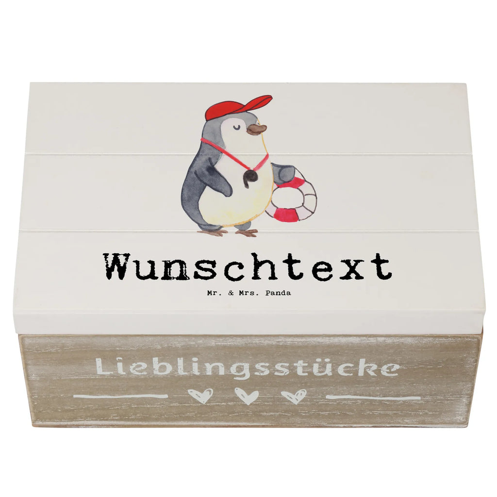 Personalisierte Holzkiste Bademeister Herz Holzkiste mit Namen, Kiste mit Namen, Schatzkiste mit Namen, Truhe mit Namen, Schatulle mit Namen, Erinnerungsbox mit Namen, Erinnerungskiste, mit Namen, Dekokiste mit Namen, Aufbewahrungsbox mit Namen, Holzkiste Personalisiert, Kiste Personalisiert, Schatzkiste Personalisiert, Truhe Personalisiert, Schatulle Personalisiert, Erinnerungsbox Personalisiert, Erinnerungskiste Personalisiert, Dekokiste Personalisiert, Aufbewahrungsbox Personalisiert, Geschenkbox personalisiert, GEschenkdose personalisiert, Beruf, Ausbildung, Jubiläum, Abschied, Rente, Kollege, Kollegin, Geschenk, Schenken, Arbeitskollege, Mitarbeiter, Firma, Danke, Dankeschön, Bademeister, Rettungsschwimmer, Schwimmmeister, Schwimmbad, Freibad, Badeanstalt, Schwimmverein, Schwimmschule