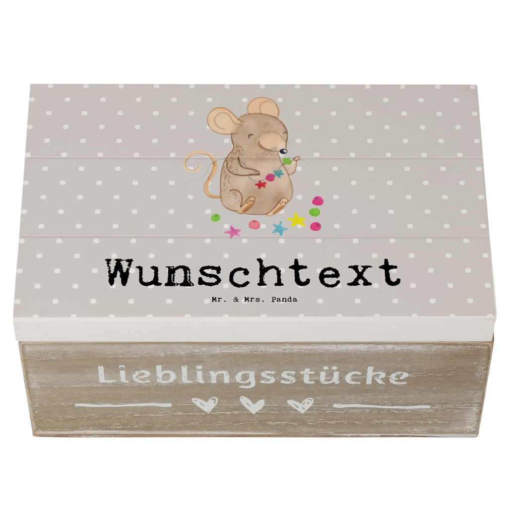 Personalisierte Holzkiste Maus Schmuck selber machen Holzkiste mit Namen, Kiste mit Namen, Schatzkiste mit Namen, Truhe mit Namen, Schatulle mit Namen, Erinnerungsbox mit Namen, Erinnerungskiste, mit Namen, Dekokiste mit Namen, Aufbewahrungsbox mit Namen, Holzkiste Personalisiert, Kiste Personalisiert, Schatzkiste Personalisiert, Truhe Personalisiert, Schatulle Personalisiert, Erinnerungsbox Personalisiert, Erinnerungskiste Personalisiert, Dekokiste Personalisiert, Aufbewahrungsbox Personalisiert, Geschenkbox personalisiert, GEschenkdose personalisiert, Geschenk, Sport, Sportart, Hobby, Schenken, Danke, Dankeschön, Auszeichnung, Gewinn, Sportler, Schmuck selber machen, Schmuck basteln, DIY