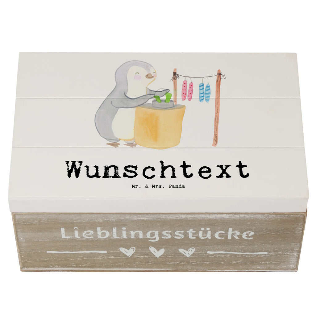 Personalisierte Holzkiste Pinguin Kerzenziehen Holzkiste mit Namen, Kiste mit Namen, Schatzkiste mit Namen, Truhe mit Namen, Schatulle mit Namen, Erinnerungsbox mit Namen, Erinnerungskiste, mit Namen, Dekokiste mit Namen, Aufbewahrungsbox mit Namen, Holzkiste Personalisiert, Kiste Personalisiert, Schatzkiste Personalisiert, Truhe Personalisiert, Schatulle Personalisiert, Erinnerungsbox Personalisiert, Erinnerungskiste Personalisiert, Dekokiste Personalisiert, Aufbewahrungsbox Personalisiert, Geschenkbox personalisiert, GEschenkdose personalisiert, Geschenk, Sport, Sportart, Hobby, Schenken, Danke, Dankeschön, Auszeichnung, Gewinn, Sportler, Kerzenziehen, Kerzen ziehen. DIY, Deko basteln