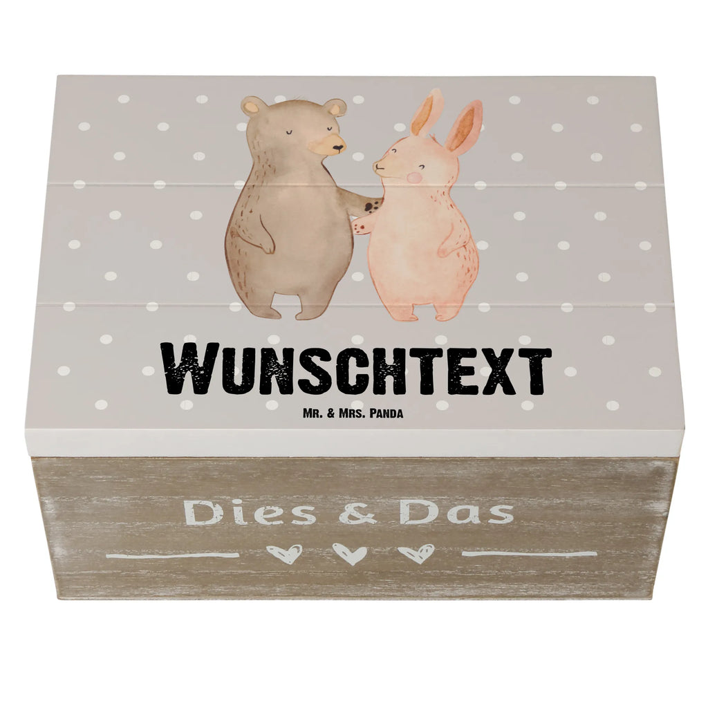 Personalisierte Holzkiste Hase Beste Freunde der Welt Holzkiste mit Namen, Kiste mit Namen, Schatzkiste mit Namen, Truhe mit Namen, Schatulle mit Namen, Erinnerungsbox mit Namen, Erinnerungskiste, mit Namen, Dekokiste mit Namen, Aufbewahrungsbox mit Namen, Holzkiste Personalisiert, Kiste Personalisiert, Schatzkiste Personalisiert, Truhe Personalisiert, Schatulle Personalisiert, Erinnerungsbox Personalisiert, Erinnerungskiste Personalisiert, Dekokiste Personalisiert, Aufbewahrungsbox Personalisiert, Geschenkbox personalisiert, GEschenkdose personalisiert, für, Dankeschön, Geschenk, Schenken, Geburtstag, Geburtstagsgeschenk, Geschenkidee, Danke, Bedanken, Mitbringsel, Freude machen, Geschenktipp, Freunde, best friends, Freundschaft, Freundin, Freund, Clique, Kumpel, bae, bff