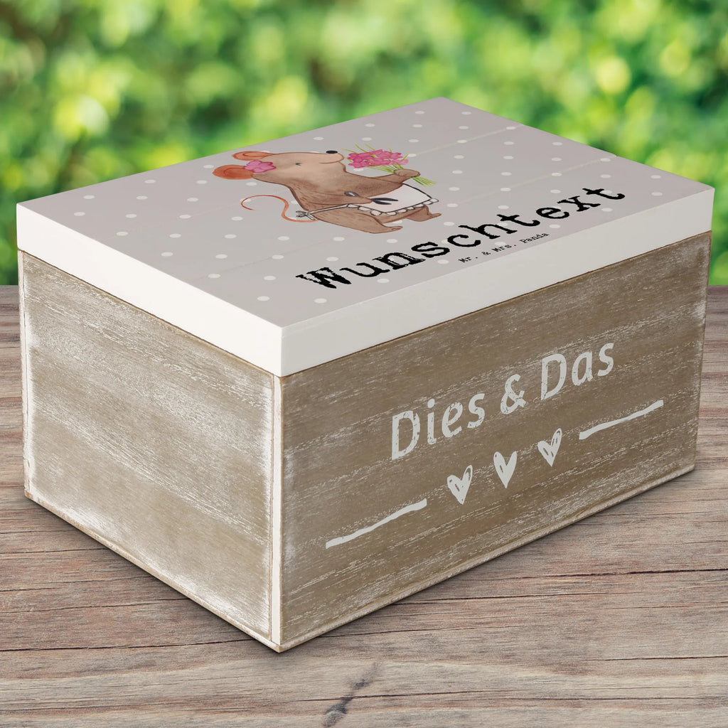 Personalisierte Holzkiste Floristin Herz Holzkiste mit Namen, Kiste mit Namen, Schatzkiste mit Namen, Truhe mit Namen, Schatulle mit Namen, Erinnerungsbox mit Namen, Erinnerungskiste, mit Namen, Dekokiste mit Namen, Aufbewahrungsbox mit Namen, Holzkiste Personalisiert, Kiste Personalisiert, Schatzkiste Personalisiert, Truhe Personalisiert, Schatulle Personalisiert, Erinnerungsbox Personalisiert, Erinnerungskiste Personalisiert, Dekokiste Personalisiert, Aufbewahrungsbox Personalisiert, Geschenkbox personalisiert, GEschenkdose personalisiert, Beruf, Ausbildung, Jubiläum, Abschied, Rente, Kollege, Kollegin, Geschenk, Schenken, Arbeitskollege, Mitarbeiter, Firma, Danke, Dankeschön, Blumenhändlerin, Floristin, Blumenlanden, Blumenprofi