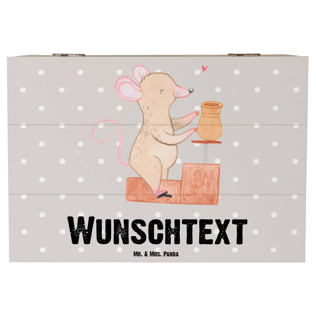 Personalisierte Holzkiste Maus Töpfern Holzkiste mit Namen, Kiste mit Namen, Schatzkiste mit Namen, Truhe mit Namen, Schatulle mit Namen, Erinnerungsbox mit Namen, Erinnerungskiste, mit Namen, Dekokiste mit Namen, Aufbewahrungsbox mit Namen, Holzkiste Personalisiert, Kiste Personalisiert, Schatzkiste Personalisiert, Truhe Personalisiert, Schatulle Personalisiert, Erinnerungsbox Personalisiert, Erinnerungskiste Personalisiert, Dekokiste Personalisiert, Aufbewahrungsbox Personalisiert, Geschenkbox personalisiert, GEschenkdose personalisiert, Geschenk, Sport, Sportart, Hobby, Schenken, Danke, Dankeschön, Auszeichnung, Gewinn, Sportler, Töpfern, Töpferei, Töpferkurs