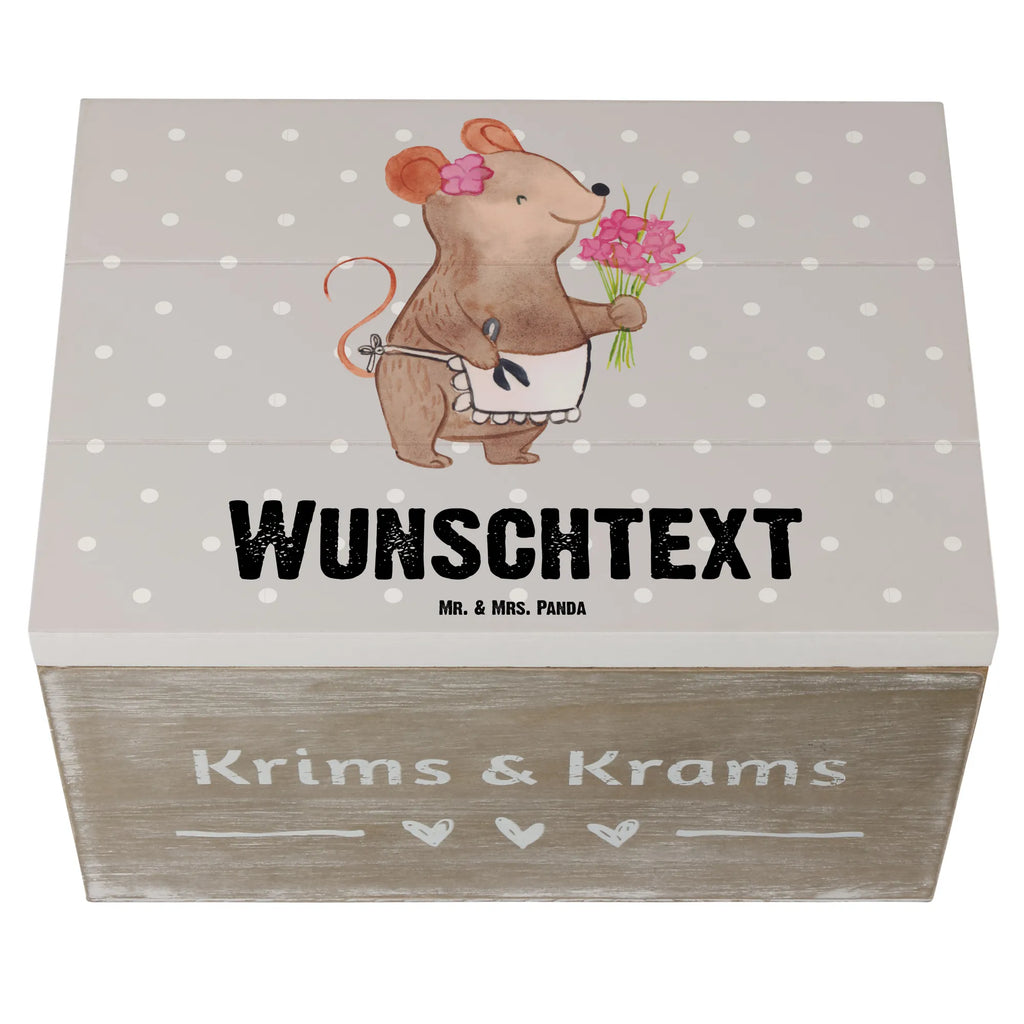 Personalisierte Holzkiste Maus Beste Nachbarin der Welt Holzkiste mit Namen, Kiste mit Namen, Schatzkiste mit Namen, Truhe mit Namen, Schatulle mit Namen, Erinnerungsbox mit Namen, Erinnerungskiste, mit Namen, Dekokiste mit Namen, Aufbewahrungsbox mit Namen, Holzkiste Personalisiert, Kiste Personalisiert, Schatzkiste Personalisiert, Truhe Personalisiert, Schatulle Personalisiert, Erinnerungsbox Personalisiert, Erinnerungskiste Personalisiert, Dekokiste Personalisiert, Aufbewahrungsbox Personalisiert, Geschenkbox personalisiert, GEschenkdose personalisiert, für, Dankeschön, Geschenk, Schenken, Geburtstag, Geburtstagsgeschenk, Geschenkidee, Danke, Bedanken, Mitbringsel, Freude machen, Geschenktipp, Nachbarin, Nachbarn, Nachbarschaft, Freundin, Angrenzer, Anwohnerin, Bewohnerin, Freundschaft