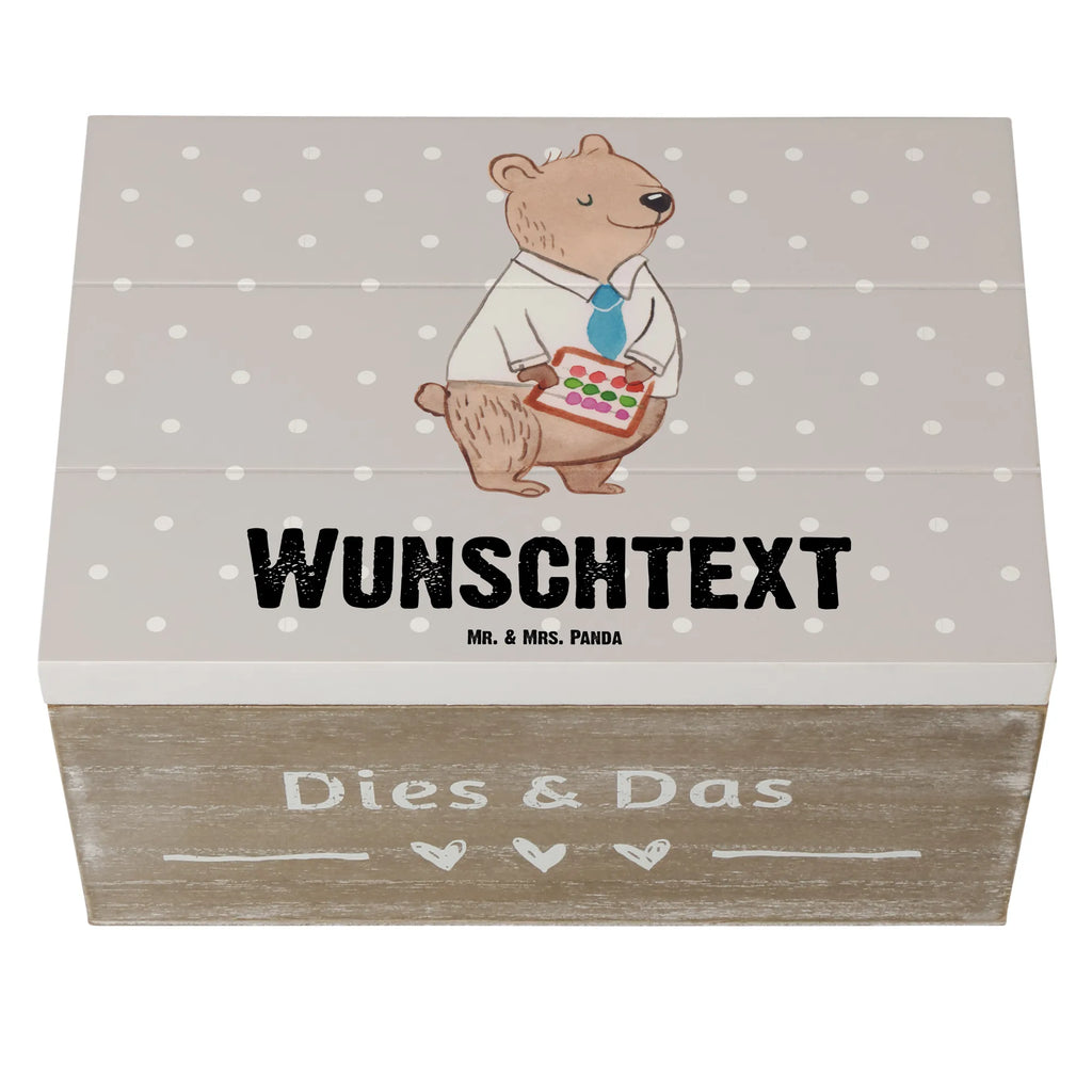 Personalisierte Holzkiste Bankfachmann Herz Holzkiste mit Namen, Kiste mit Namen, Schatzkiste mit Namen, Truhe mit Namen, Schatulle mit Namen, Erinnerungsbox mit Namen, Erinnerungskiste, mit Namen, Dekokiste mit Namen, Aufbewahrungsbox mit Namen, Holzkiste Personalisiert, Kiste Personalisiert, Schatzkiste Personalisiert, Truhe Personalisiert, Schatulle Personalisiert, Erinnerungsbox Personalisiert, Erinnerungskiste Personalisiert, Dekokiste Personalisiert, Aufbewahrungsbox Personalisiert, Geschenkbox personalisiert, GEschenkdose personalisiert, Beruf, Ausbildung, Jubiläum, Abschied, Rente, Kollege, Kollegin, Geschenk, Schenken, Arbeitskollege, Mitarbeiter, Firma, Danke, Dankeschön, Bankfachmann, Bankangestellter, Bänker, Bankberater