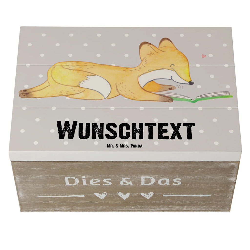 Personalisierte Holzkiste Fuchs Lesen Holzkiste mit Namen, Kiste mit Namen, Schatzkiste mit Namen, Truhe mit Namen, Schatulle mit Namen, Erinnerungsbox mit Namen, Erinnerungskiste, mit Namen, Dekokiste mit Namen, Aufbewahrungsbox mit Namen, Holzkiste Personalisiert, Kiste Personalisiert, Schatzkiste Personalisiert, Truhe Personalisiert, Schatulle Personalisiert, Erinnerungsbox Personalisiert, Erinnerungskiste Personalisiert, Dekokiste Personalisiert, Aufbewahrungsbox Personalisiert, Geschenkbox personalisiert, GEschenkdose personalisiert, Geschenk, Sport, Sportart, Hobby, Schenken, Danke, Dankeschön, Auszeichnung, Gewinn, Sportler, lesen, Bücher lesen, Bücherwurm