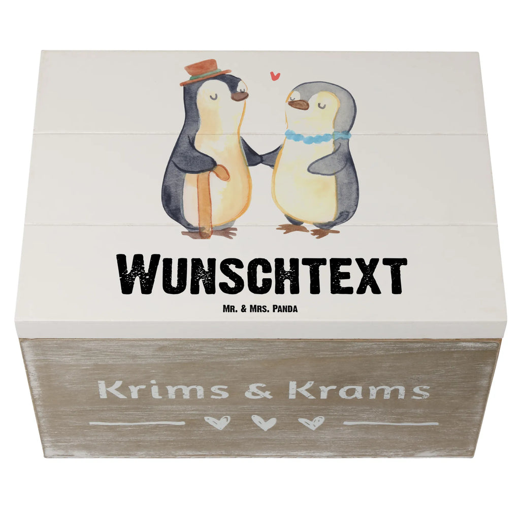 Personalisierte Holzkiste Pinguin Beste Urgroßeltern der Welt Holzkiste mit Namen, Kiste mit Namen, Schatzkiste mit Namen, Truhe mit Namen, Schatulle mit Namen, Erinnerungsbox mit Namen, Erinnerungskiste, mit Namen, Dekokiste mit Namen, Aufbewahrungsbox mit Namen, Holzkiste Personalisiert, Kiste Personalisiert, Schatzkiste Personalisiert, Truhe Personalisiert, Schatulle Personalisiert, Erinnerungsbox Personalisiert, Erinnerungskiste Personalisiert, Dekokiste Personalisiert, Aufbewahrungsbox Personalisiert, Geschenkbox personalisiert, GEschenkdose personalisiert, für, Dankeschön, Geschenk, Schenken, Geburtstag, Geburtstagsgeschenk, Geschenkidee, Danke, Bedanken, Mitbringsel, Freude machen, Geschenktipp, Urgroßeltern, Urgrosseltern, Uhrgroßeltern, Uhroma, Uhropa, Uropa, Ur, Uroma, Großeltern, Großmutter, Großvater, Opa, Omi, Oma, Opi. Großpapa, Großmama, Enkel, Enkelin, Enkelkind, Kleinigkeit, Omma, Ommi, Oppa, Oppi, Bester