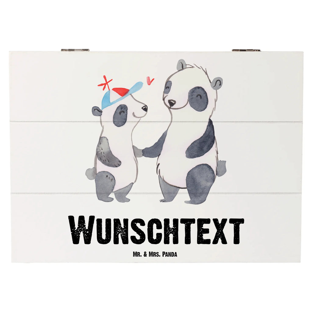 Personalisierte Holzkiste Panda Bester Cousin der Welt Holzkiste mit Namen, Kiste mit Namen, Schatzkiste mit Namen, Truhe mit Namen, Schatulle mit Namen, Erinnerungsbox mit Namen, Erinnerungskiste, mit Namen, Dekokiste mit Namen, Aufbewahrungsbox mit Namen, Holzkiste Personalisiert, Kiste Personalisiert, Schatzkiste Personalisiert, Truhe Personalisiert, Schatulle Personalisiert, Erinnerungsbox Personalisiert, Erinnerungskiste Personalisiert, Dekokiste Personalisiert, Aufbewahrungsbox Personalisiert, Geschenkbox personalisiert, GEschenkdose personalisiert, für, Dankeschön, Geschenk, Schenken, Geburtstag, Geburtstagsgeschenk, Geschenkidee, Danke, Bedanken, Mitbringsel, Freude machen, Geschenktipp, Cousin, Kousin, Vetter, Sohn von Onkel, Sohn von Tante, Familie, Verwandtschaft, Cousine