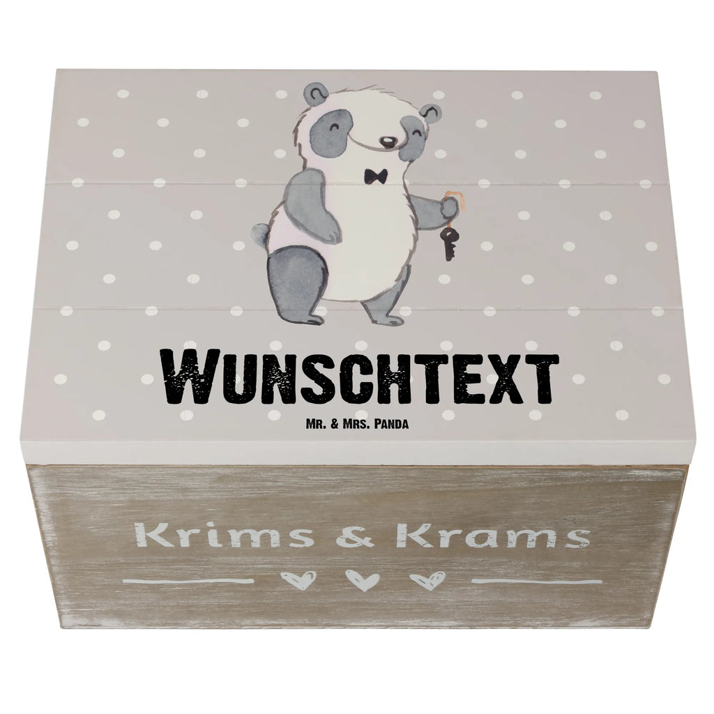 Personalisierte Holzkiste Panda Bester Mitbewohner der Welt Holzkiste mit Namen, Kiste mit Namen, Schatzkiste mit Namen, Truhe mit Namen, Schatulle mit Namen, Erinnerungsbox mit Namen, Erinnerungskiste, mit Namen, Dekokiste mit Namen, Aufbewahrungsbox mit Namen, Holzkiste Personalisiert, Kiste Personalisiert, Schatzkiste Personalisiert, Truhe Personalisiert, Schatulle Personalisiert, Erinnerungsbox Personalisiert, Erinnerungskiste Personalisiert, Dekokiste Personalisiert, Aufbewahrungsbox Personalisiert, Geschenkbox personalisiert, GEschenkdose personalisiert, für, Dankeschön, Geschenk, Schenken, Geburtstag, Geburtstagsgeschenk, Geschenkidee, Danke, Bedanken, Mitbringsel, Freude machen, Geschenktipp, Mitbewohner, WG, Zimmernachbar, Wohngemeinschaft, WG-Bewohner, Zimmerkollege, Zimmergenosse, Stubenkamerad